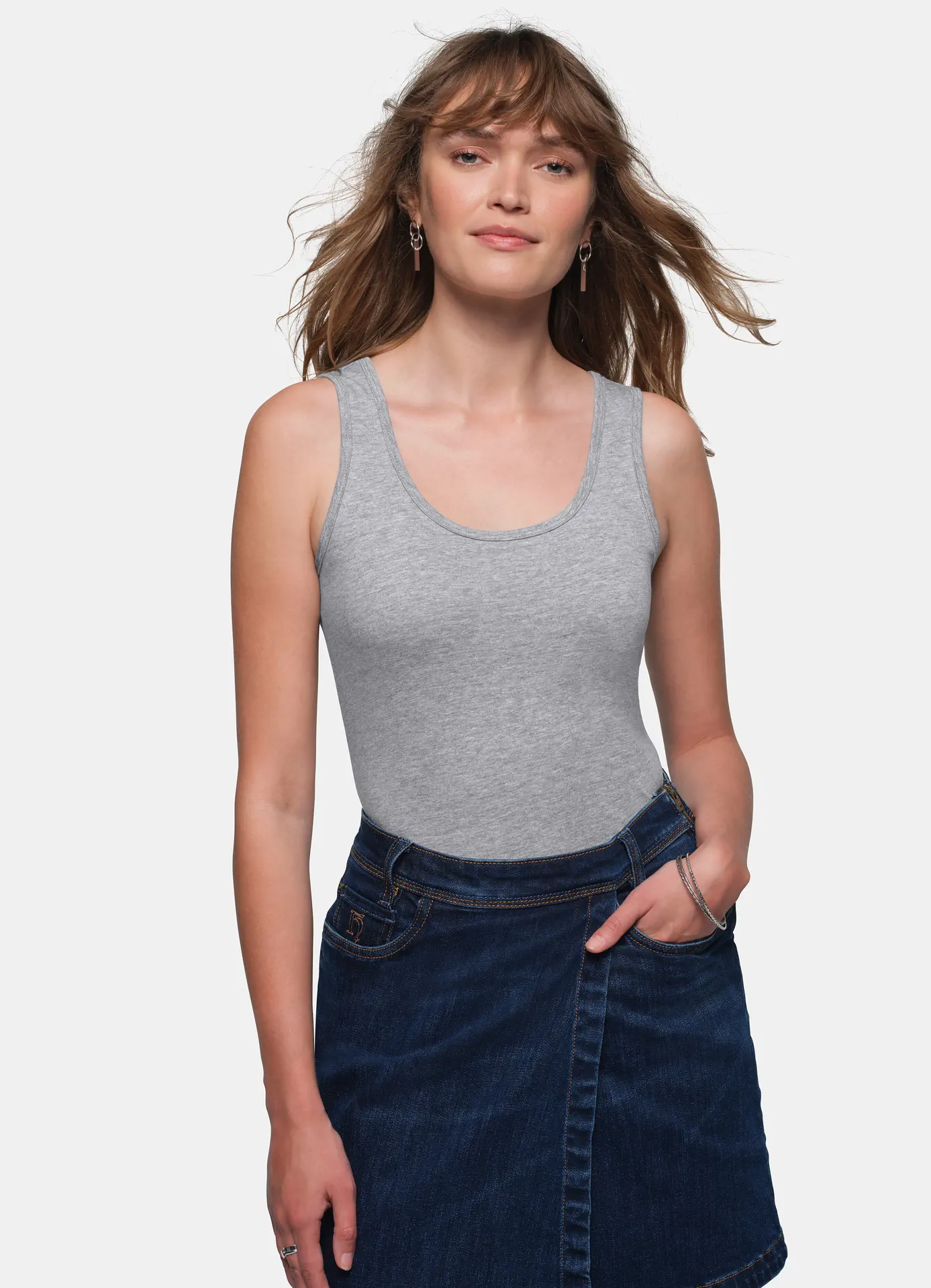 hakro-159-damen-tank-top-classic-graumeliert-model-0 HAKRO Women-Tank-Top 159 Classic