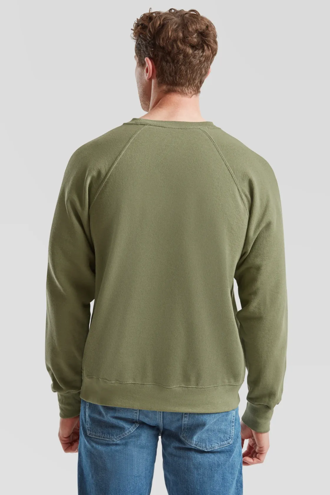 fruit-of-the-loom-62-216-0-classic-raglan-sweatshirt-classicolive-model-2 F.O.L. Raglan Sweat