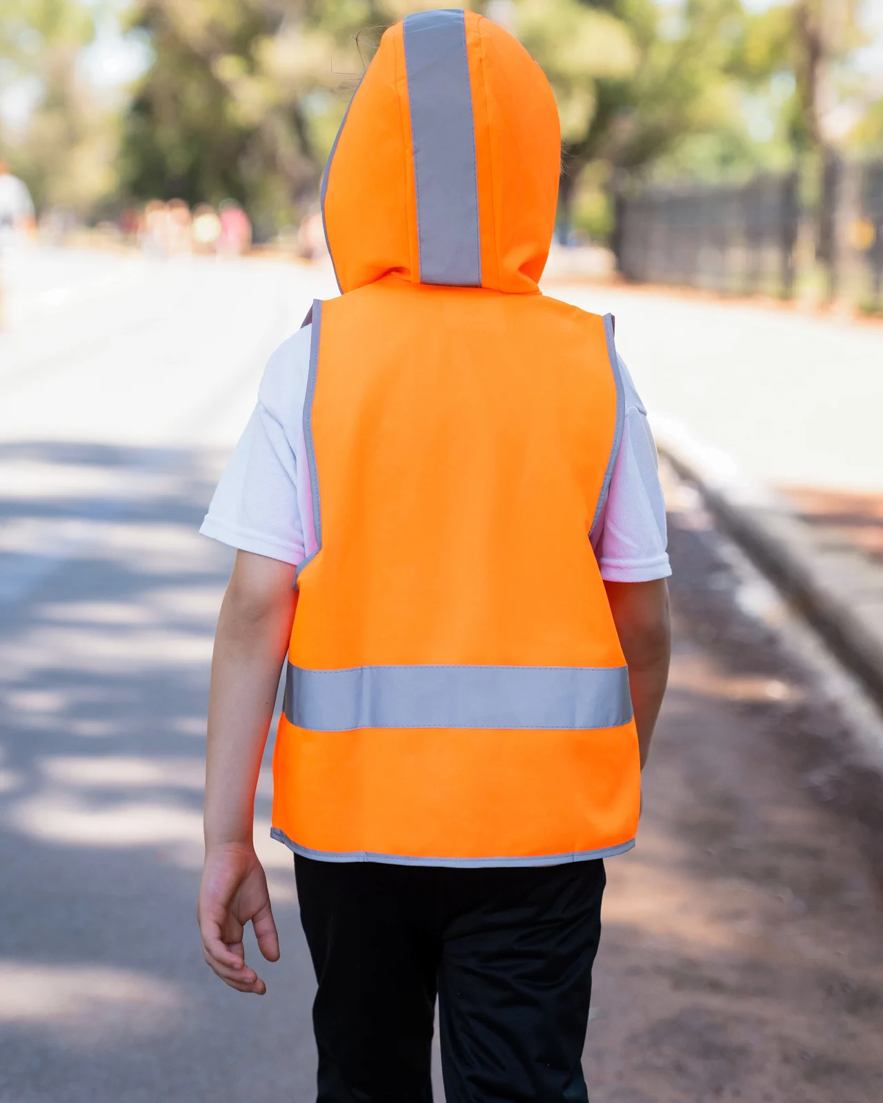 korntex-kxkwh-kids-hooded-hi-vis-safety-vest-odense-signalorange-model-2 Korntex Kids´ Hooded Hi-Vis Safety Vest Odense