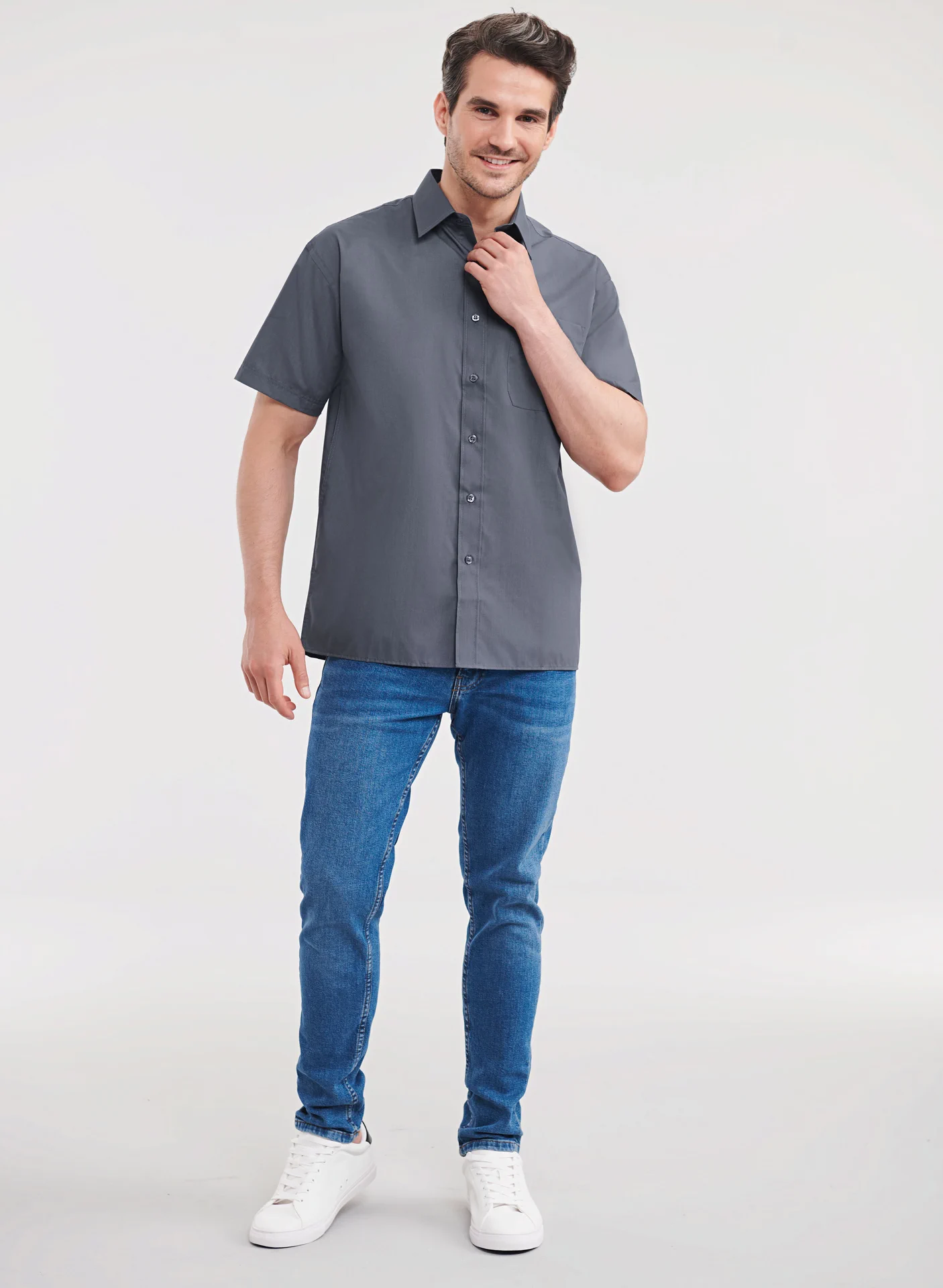 Russell Men's Short Sleeve Polycotton Easy Care Poplin Shirt