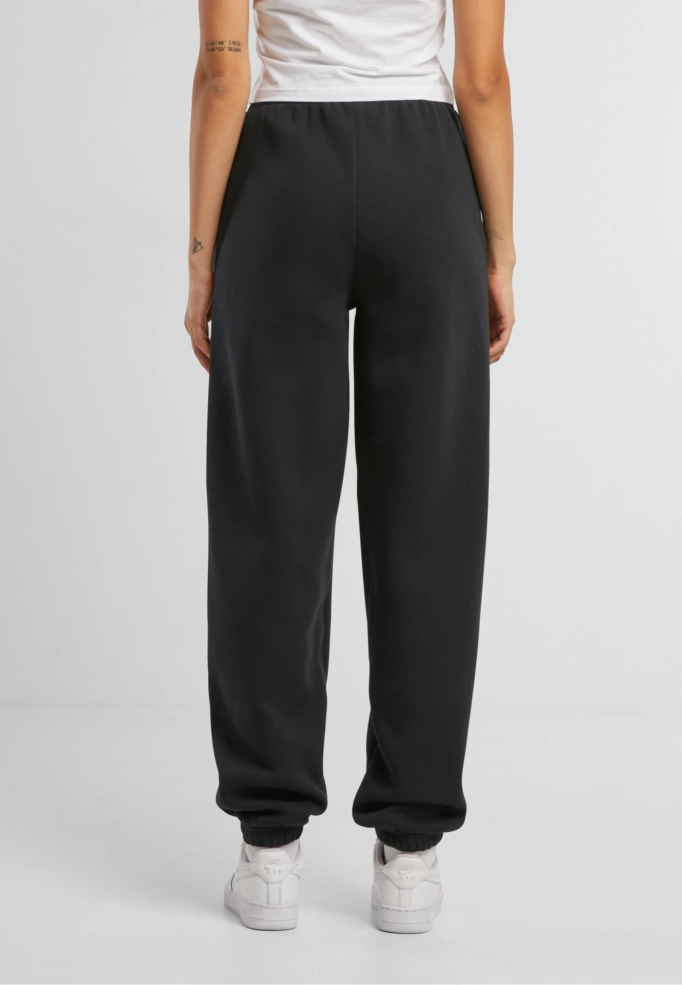 Build Your Brand Ladies Fluffy Sweatpants
