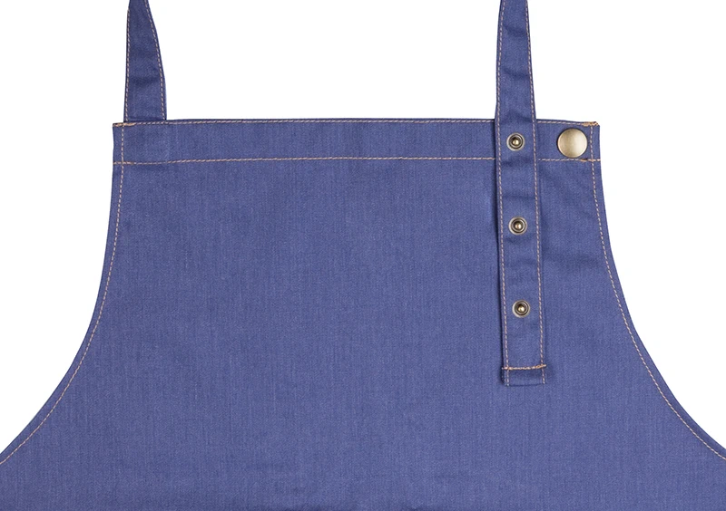 karlowsky-ls22-latzschuerze-jeans-style-mit-tasche-vintageblue-detail-7 KARLOWSKY Latzschürze Jeans-Style mit Tasche