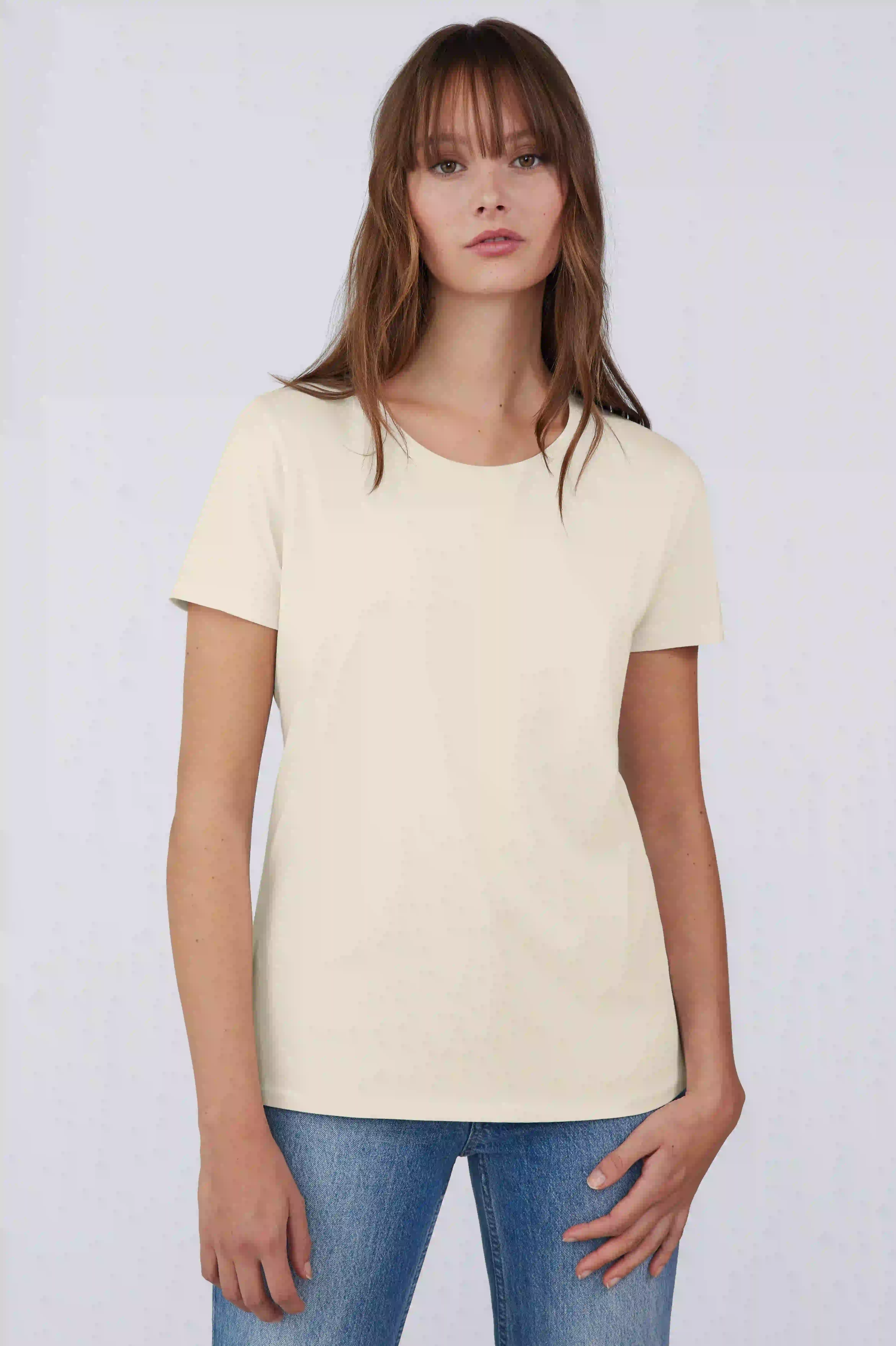 bc-tw02b-hashtag-inspire-e150-women-off-white-model-1 B&C #Organic E150 T-Shirt Women