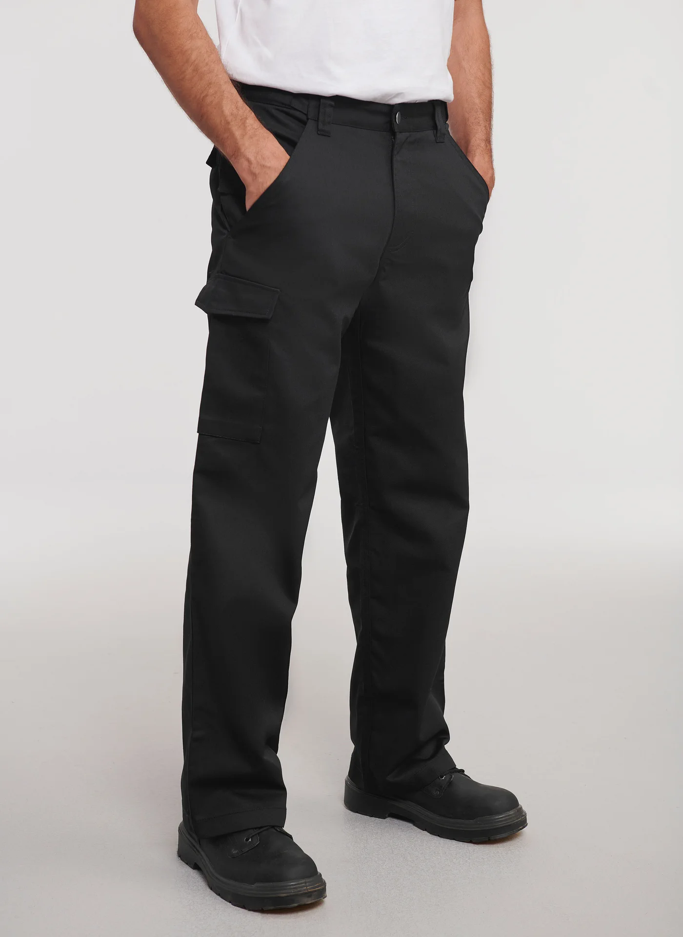 russell-r001m-poly-cotton-twill-trousers-black-model-1 Russell Workwear Polycotton Twill Trousers