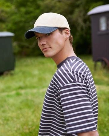 Beechfield Contrast Peak Low Profile Vintage Cap