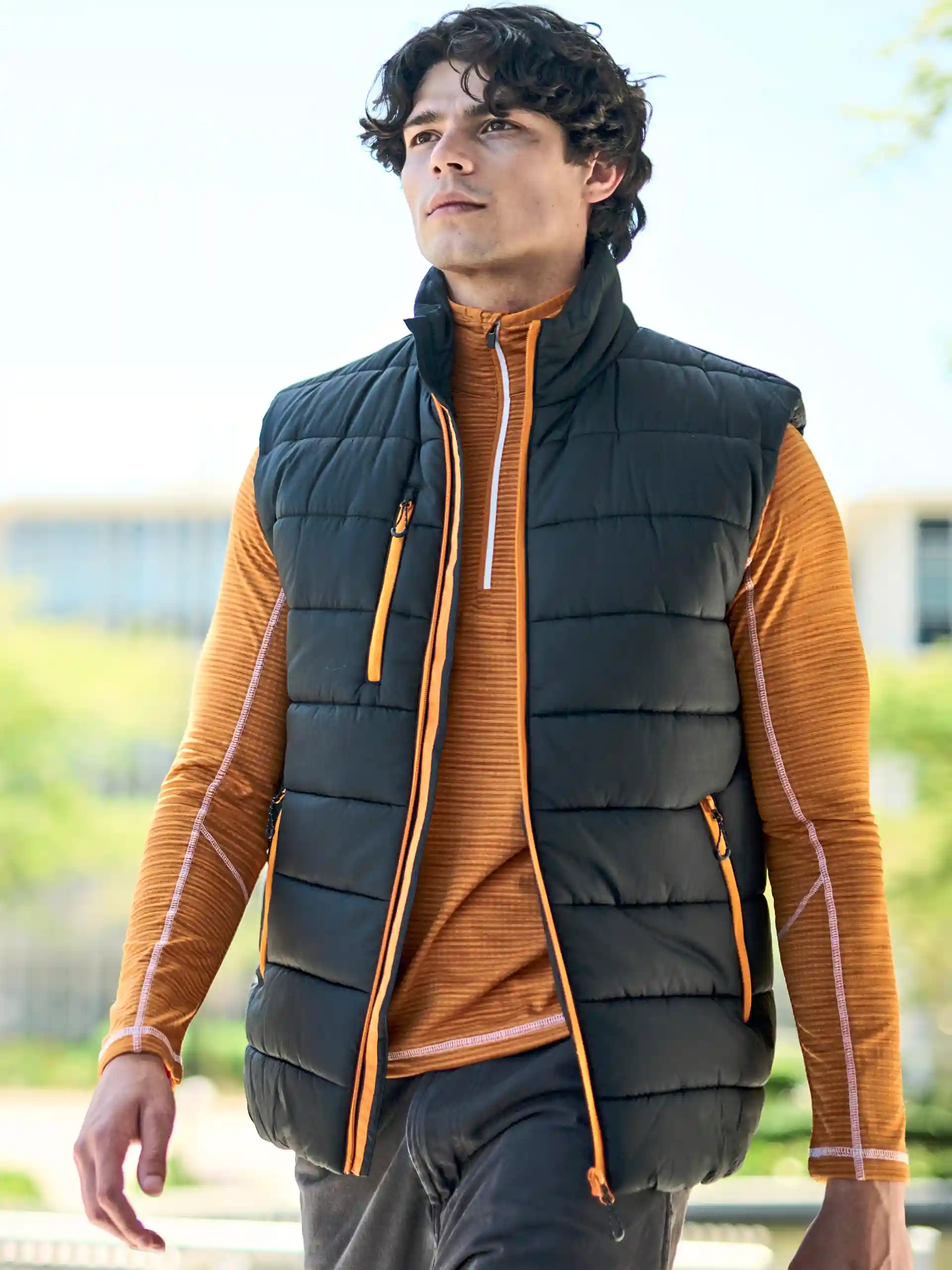regatta-tra892-navigate-thermal-bodywarmer-black-orange-pop-model-1 Regatta Navigate Thermal Bodywarmer