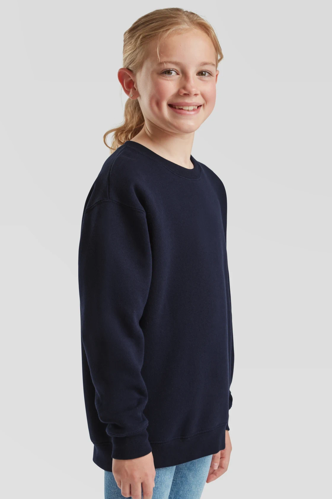 fruit-of-the-loom-62-031-0-kids-premium-set-in-sweatshirt-deepnavy-model-1 F.O.L. Premium Set-In Sweat Kids