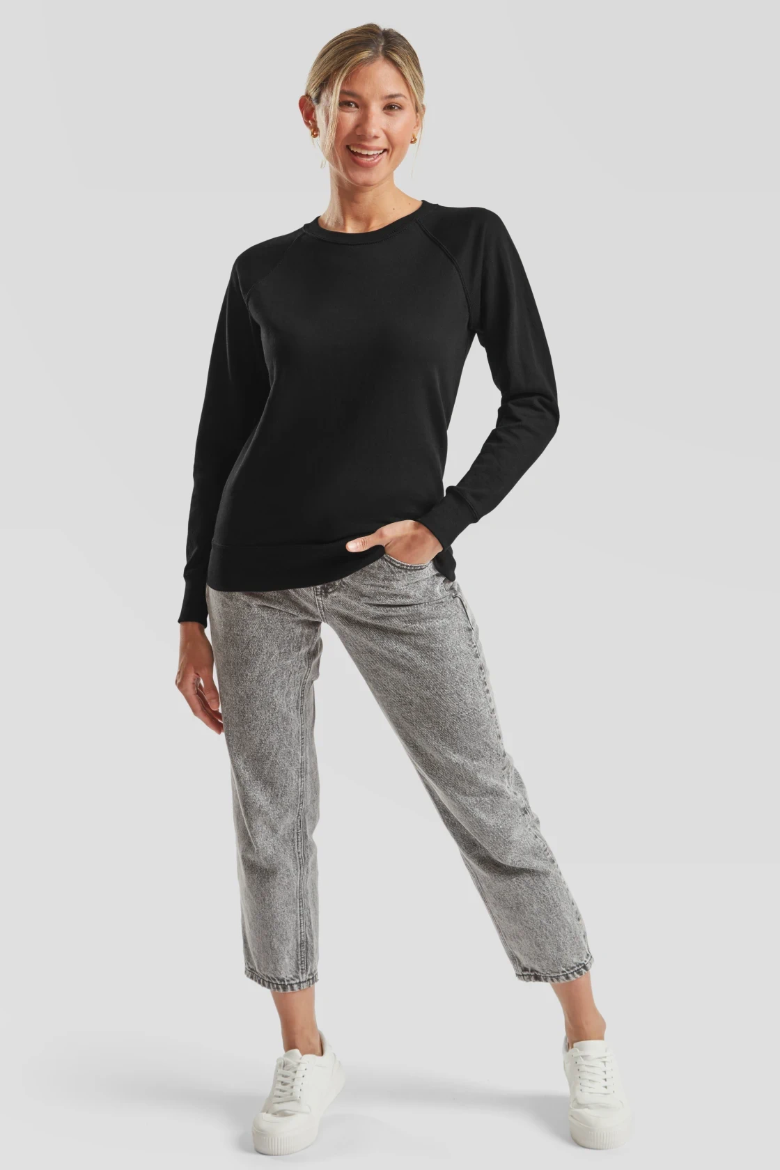 fruit-of-the-loom-62-146-0-ladies-lightweight-raglan-sweatshirt-black-model-3 F.O.L. Lady-Fit LW Raglan Sweat