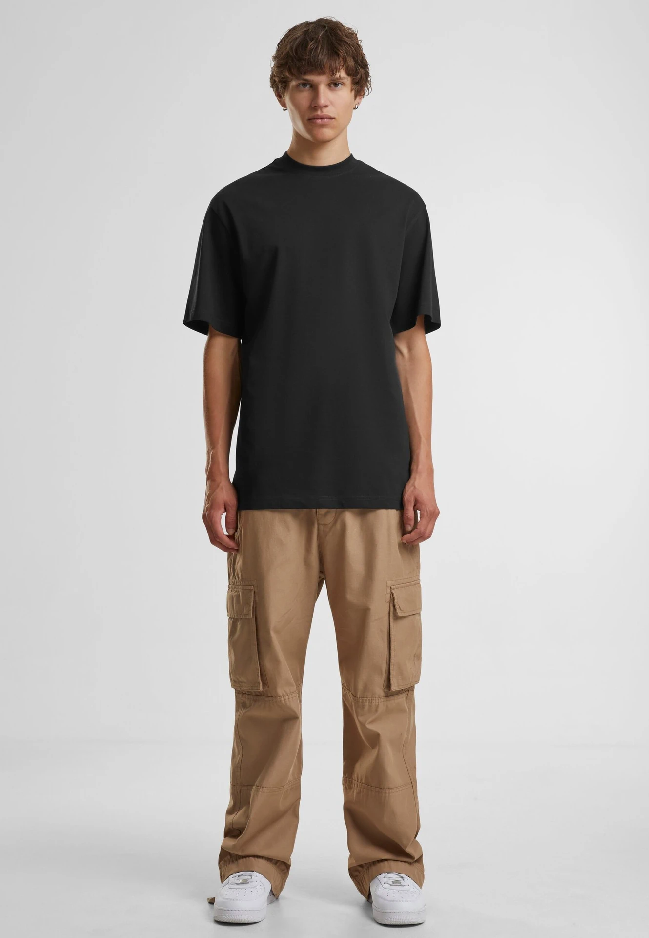 BYB-BY310-tall-t-shirt-black-model-3 Build Your Brand Tall Tee