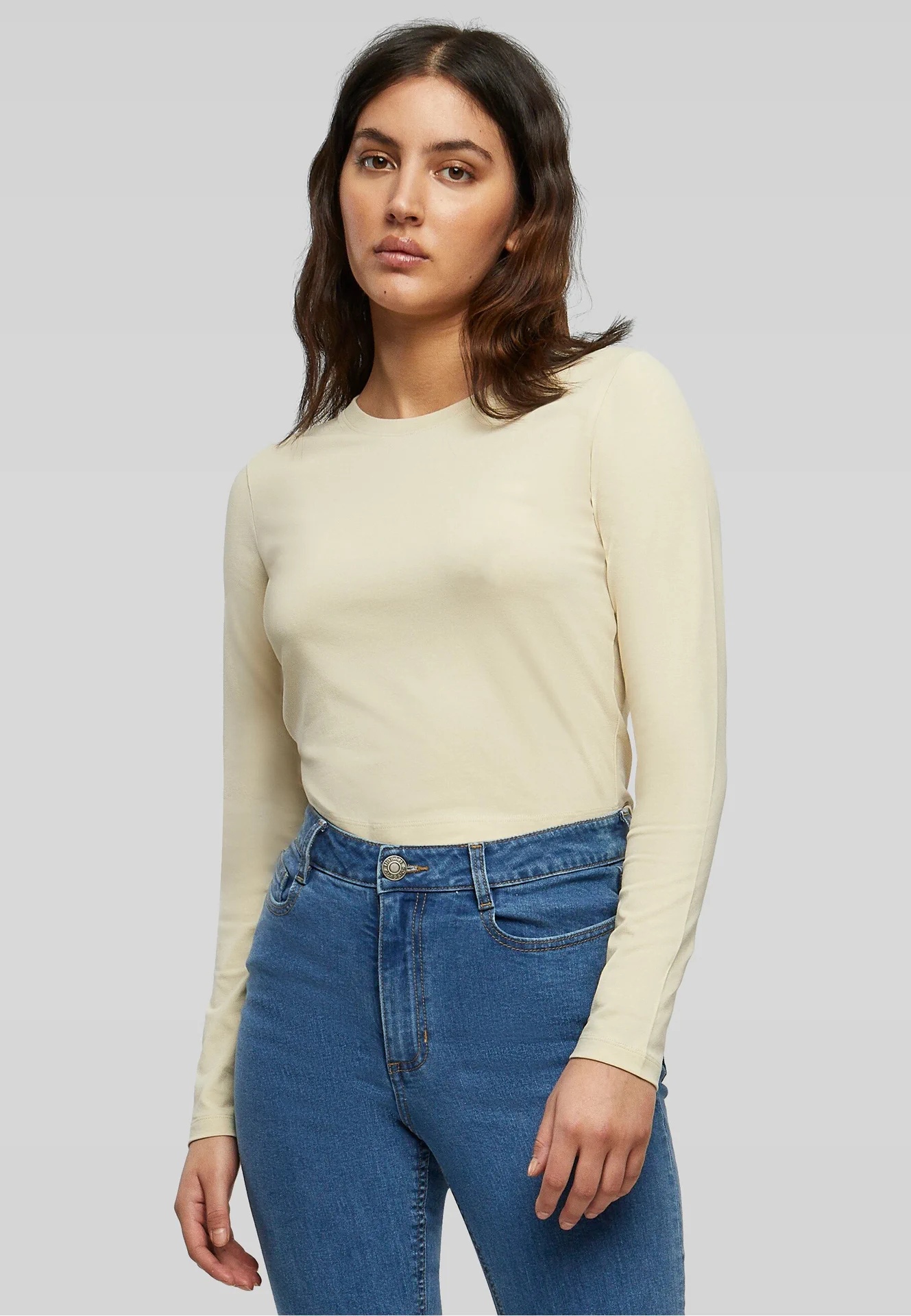 BYB-BY261-ladies-short-longsleeve-t-shirt-sand-model-0 Build Your Brand Ladies Short Longsleeve Tee