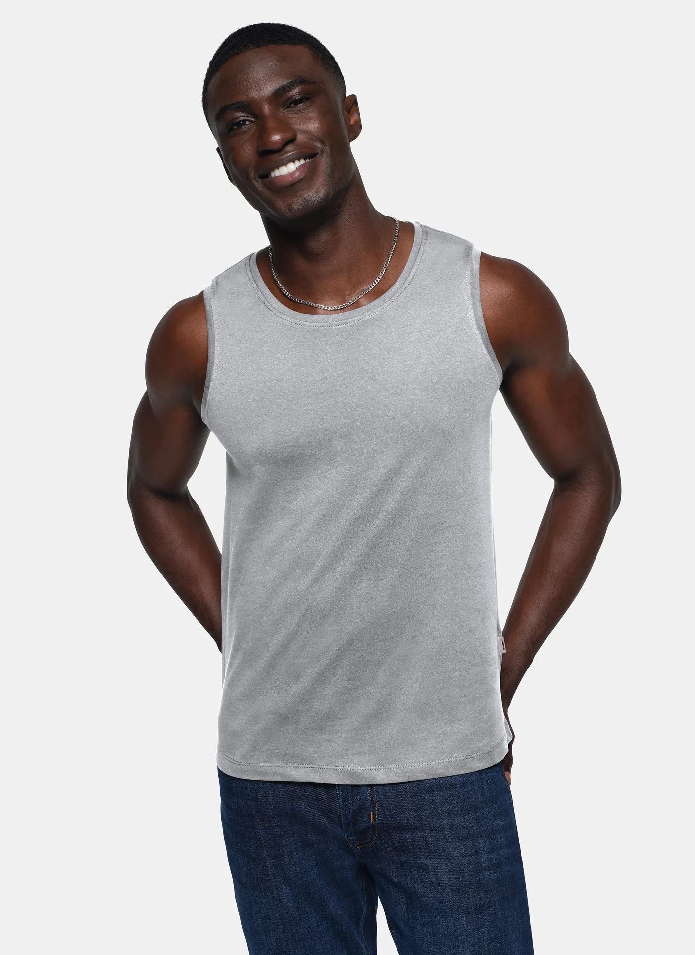 hakro-259-tank-top-classic-graumeliert-model-0 HAKRO Tank-Top 259 Classic