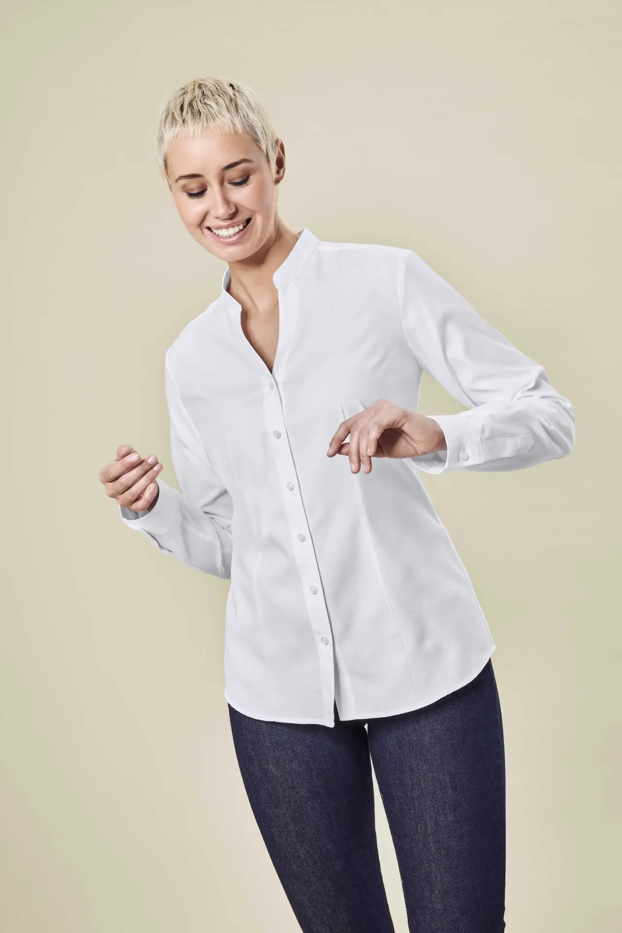 greiff-65720-d-stehkragenbluse-11-rf_285_weiss-model-1 GREIFF Damen Stehkragenbluse LANDHAUS Regular Fit