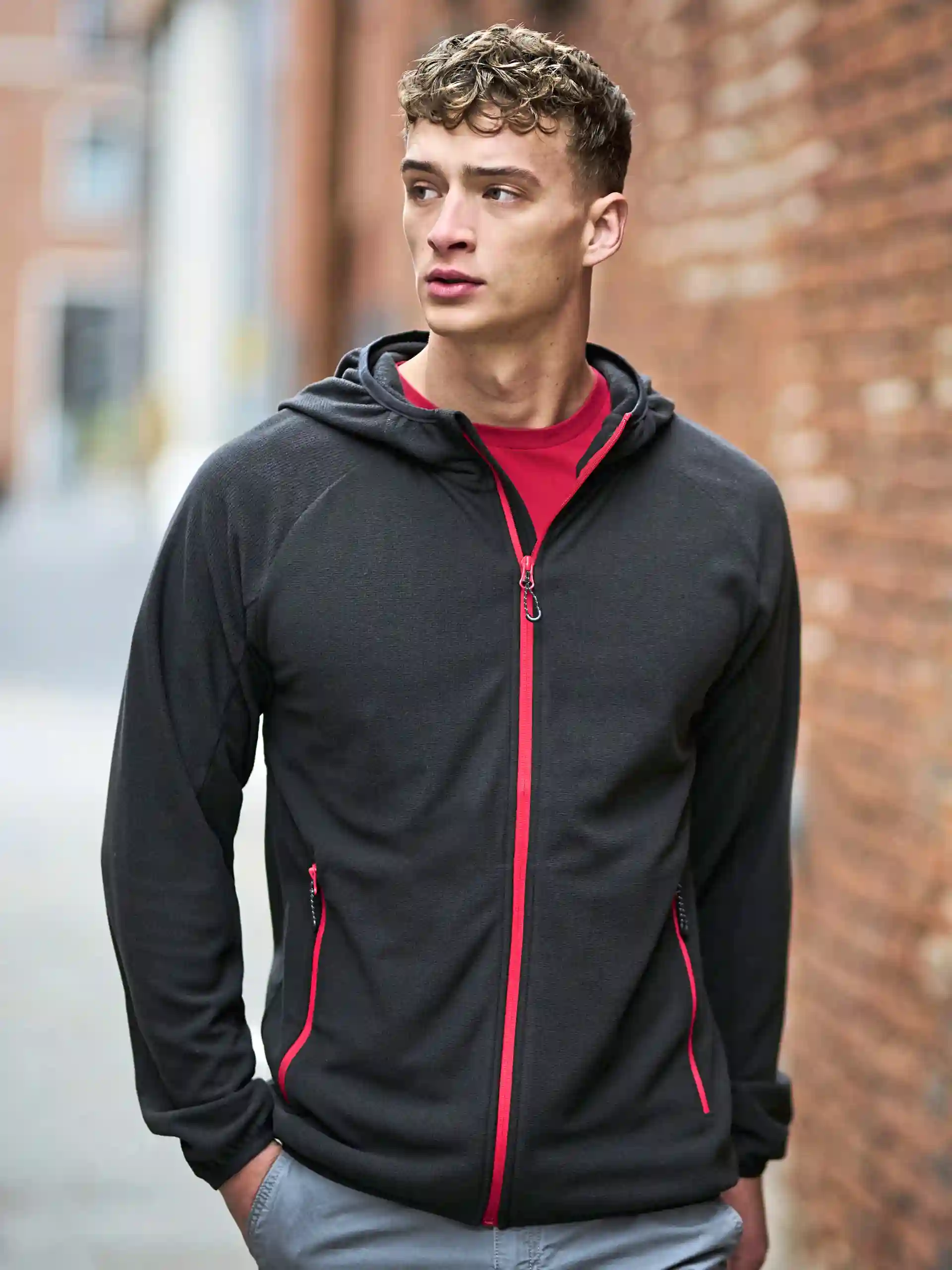 regatta-trf690-navigate-hooded-full-zip-fleece-black-classic-red-model-1 Regatta Navigate Hooded Full Zip Fleece