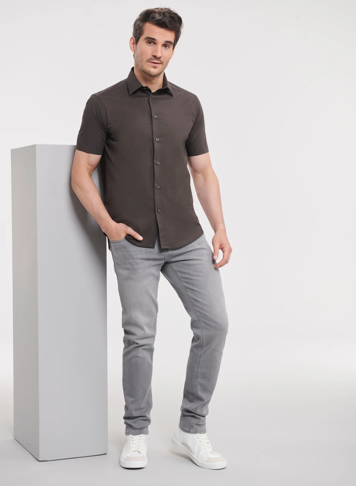 Russell Men's Short Sleeve Easy Care Fitted Shirt