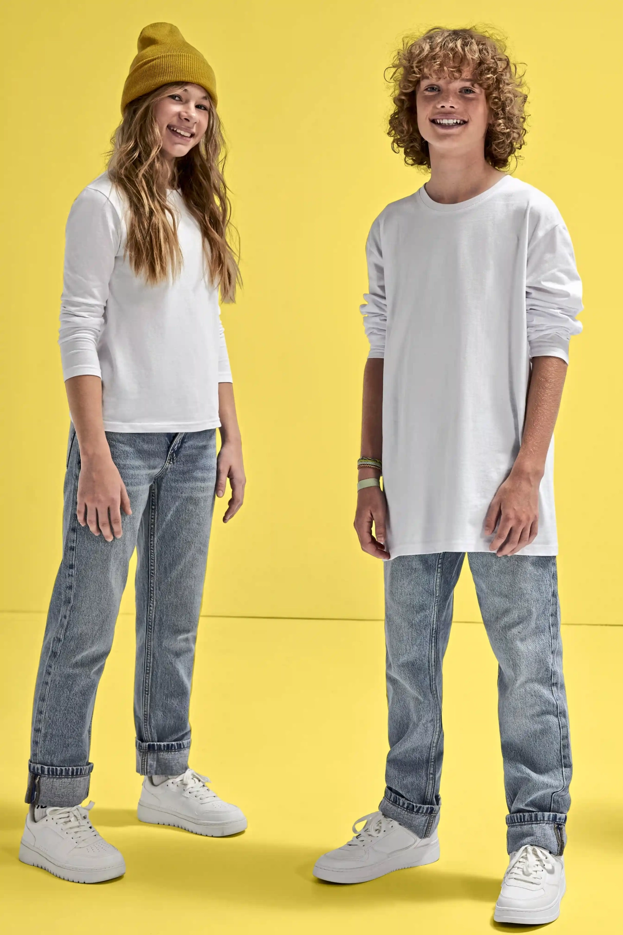 bc-tk003-e150-kids-longlsleeve-t-shirt-white-model-1 B&C Kids #E150 Long Sleeve