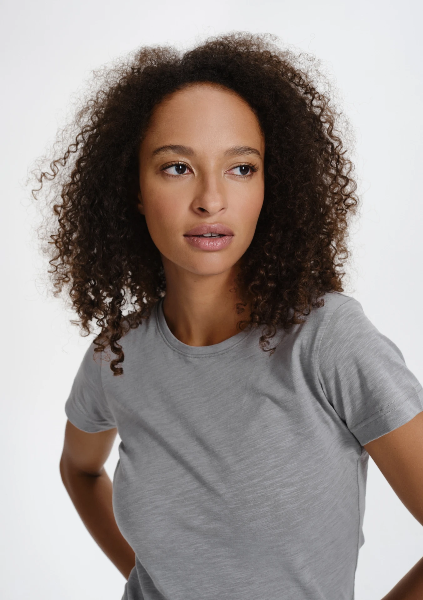 malfini-174-native-gots-t-shirt-damen-altsilber-model-1 MALFINI T-Shirt Damen Native 174