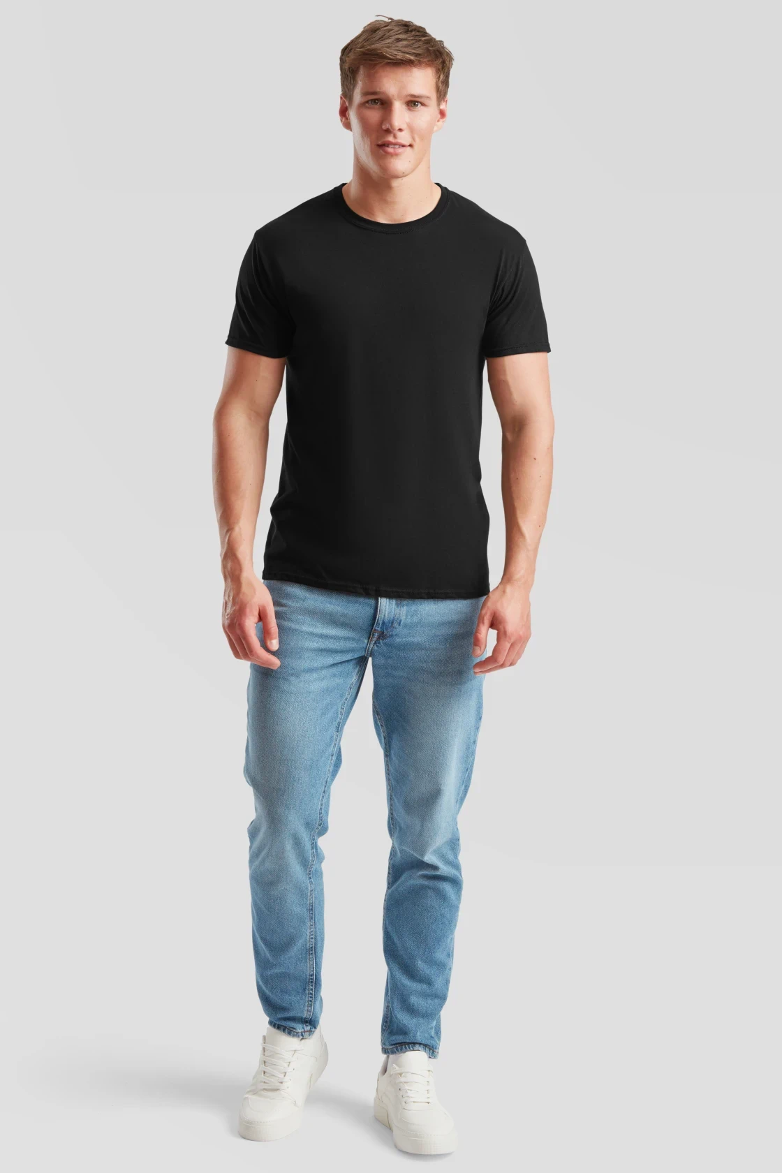 fruit-of-the-loom-61-430-0-iconic-150-t-shirt-black-model-3 F.O.L. Iconic T