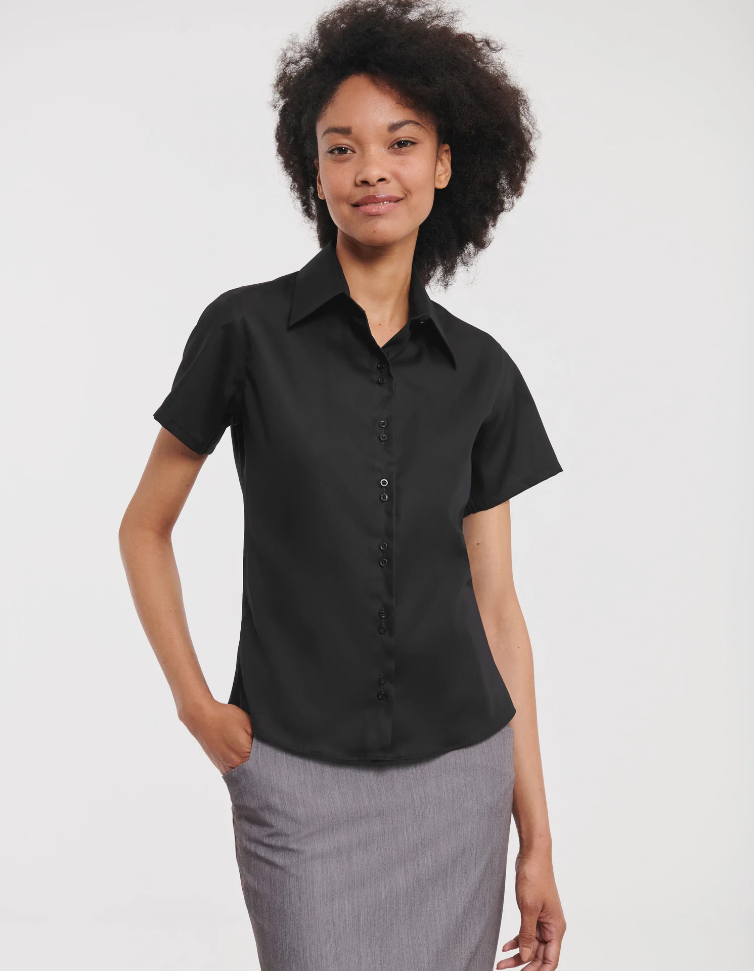 russell-r957f-ladies-short-sleeve-ultimate-non-iron-shirt-black-model-1 Russell Ladies Short Sleeve Ultimate Non-Iron Shirt