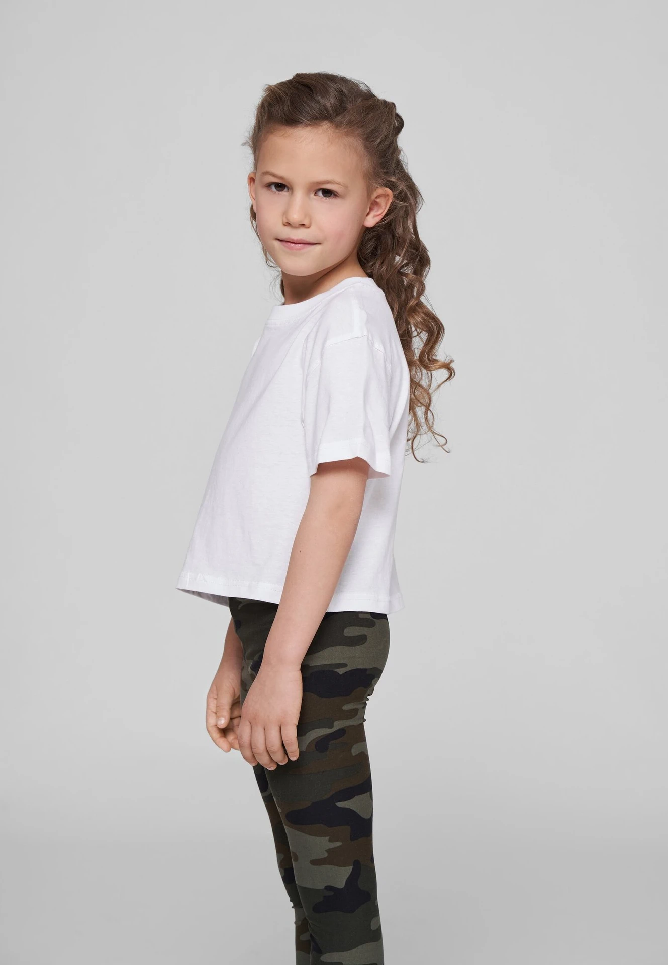 Build Your Brand Girls Cropped Jersey Tee