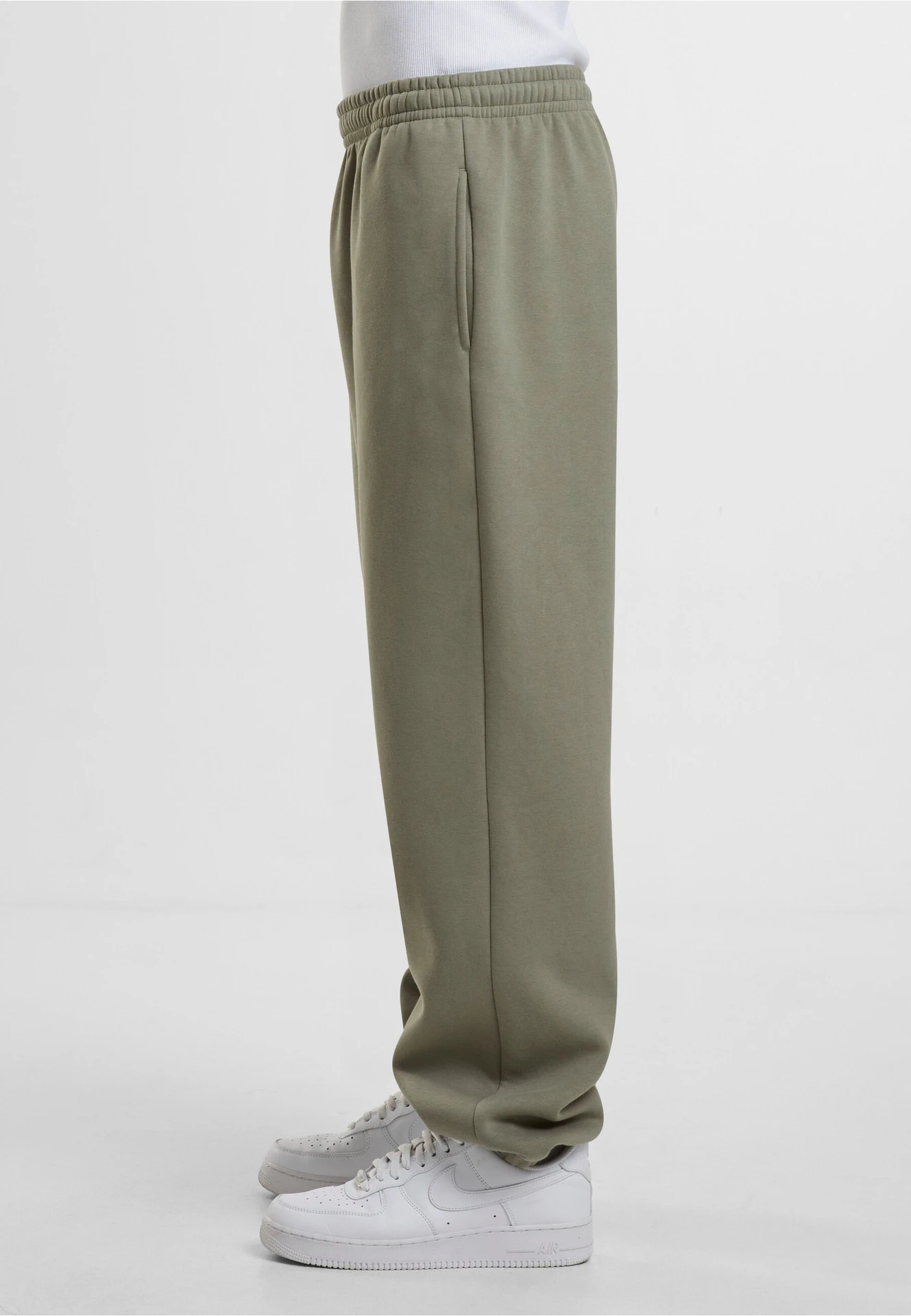 Build Your Brand Fluffy Sweatpants