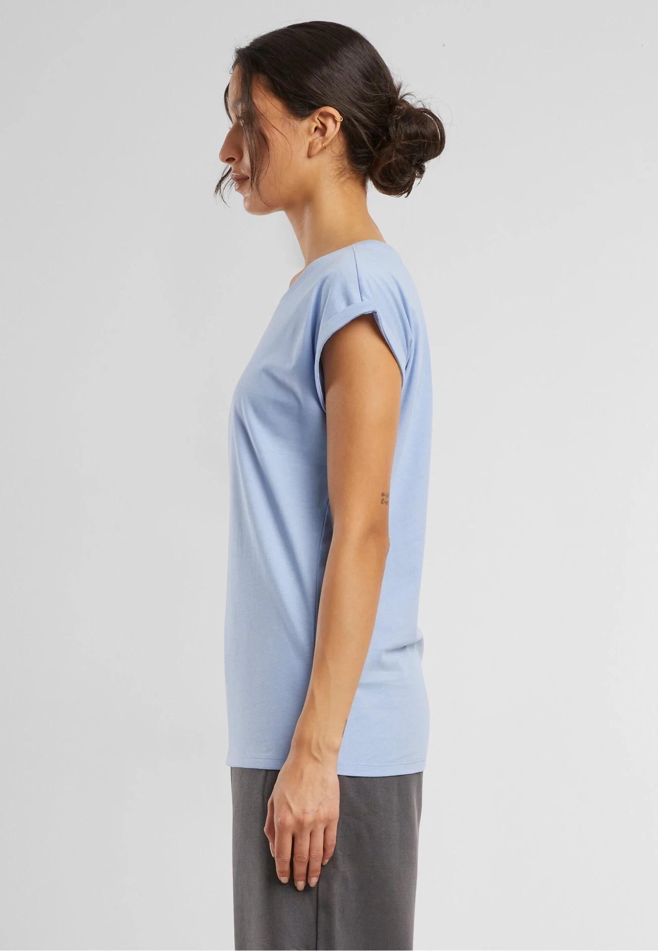 Build Your Brand Ladies Extended Shoulder Tee