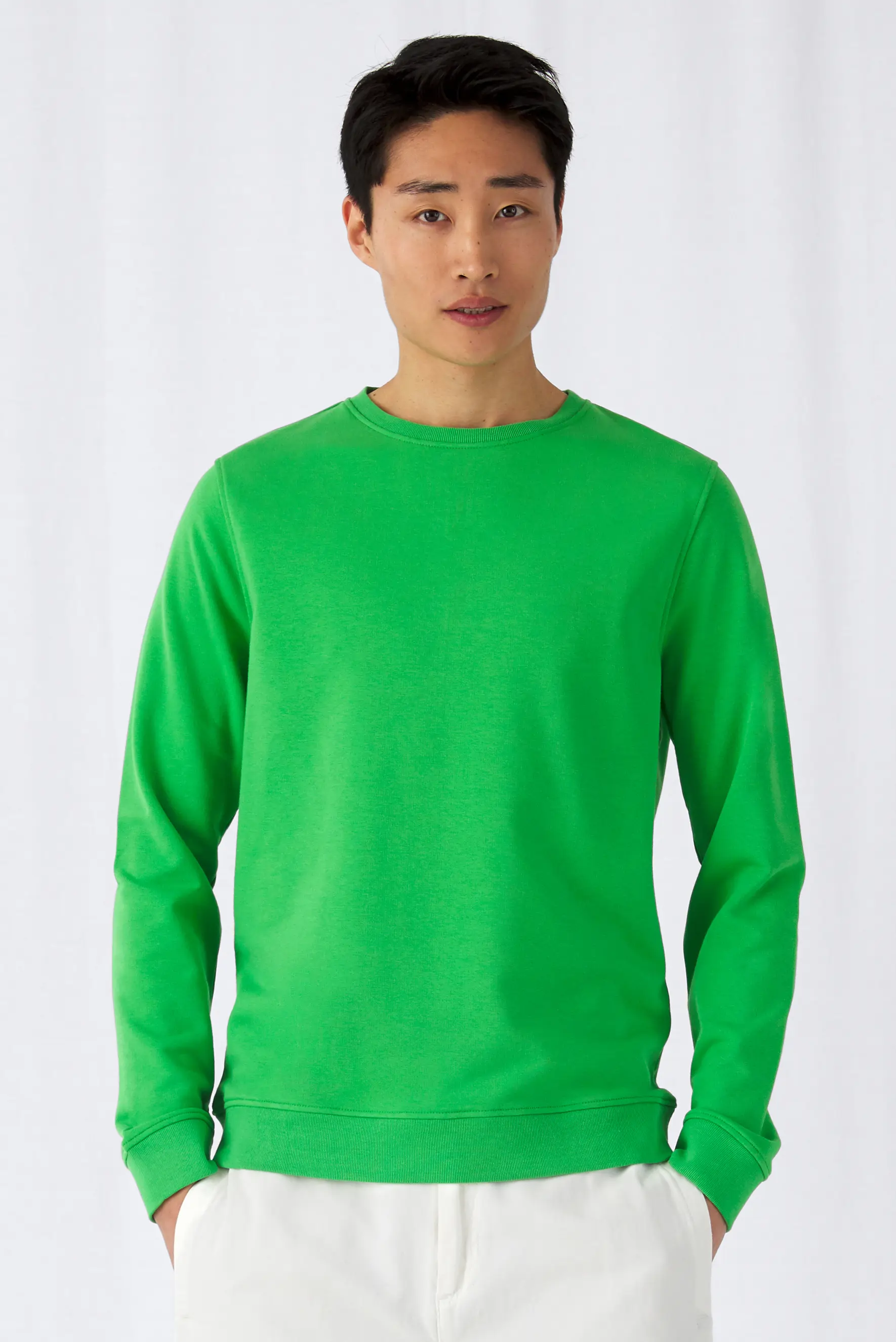 bc-wu31b-organic-crew-neck-sweatshirt-apple-green-model-1 B&C Organic Crew Neck Sweat