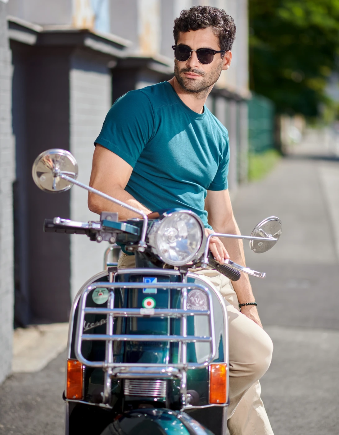 malfini-150-t-shirt-action-petrolblau-model-0 MALFINI T-Shirt Action 150