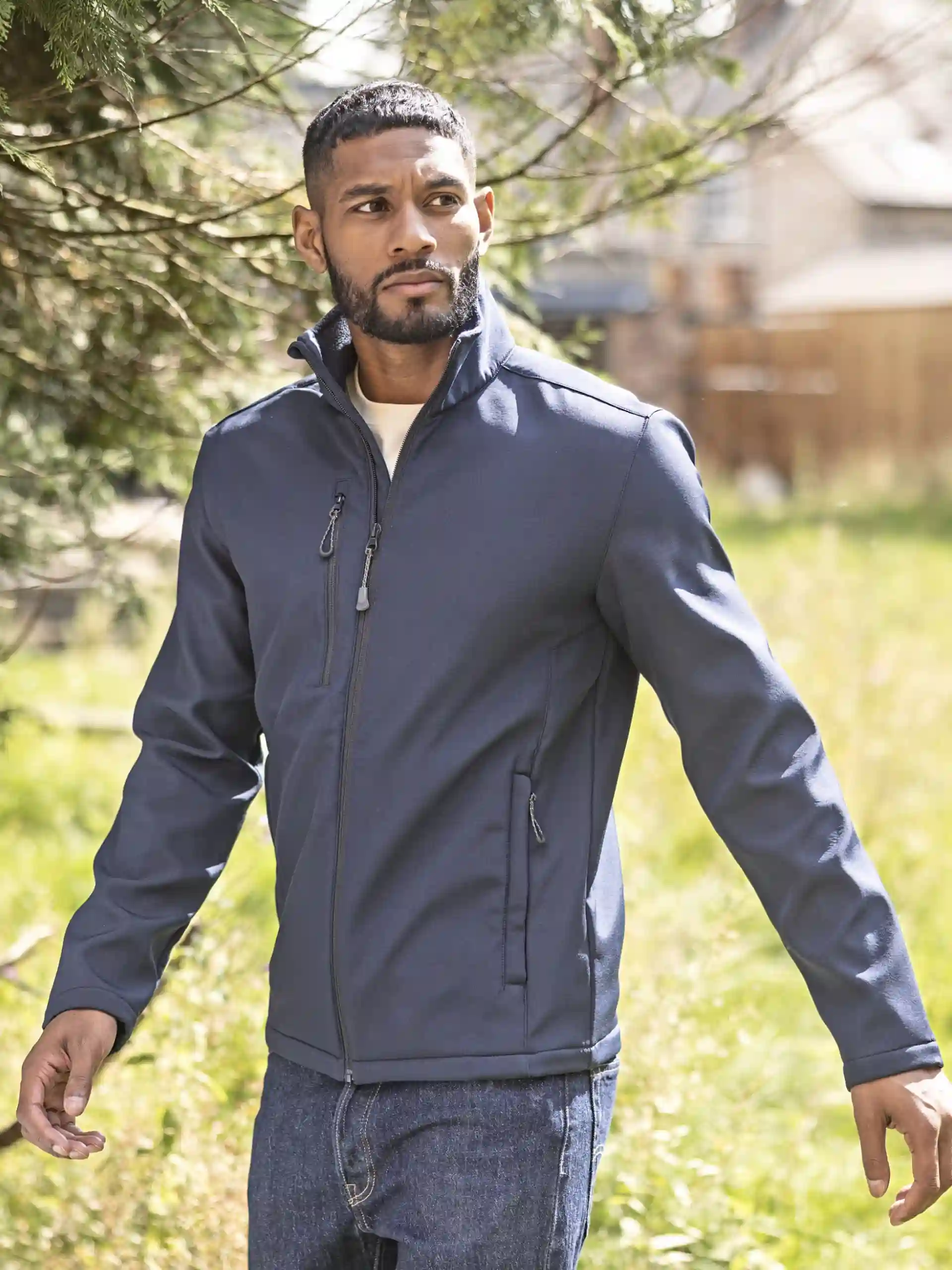 regatta-tra600-honestly-made-recycled-softshell-jacket-navy-model-1 Regatta Honestly Made Recycled Softshell Jacket