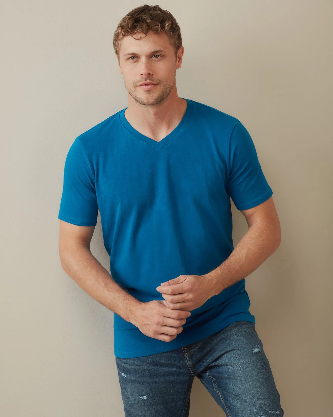 Stedman Clive V-Neck
