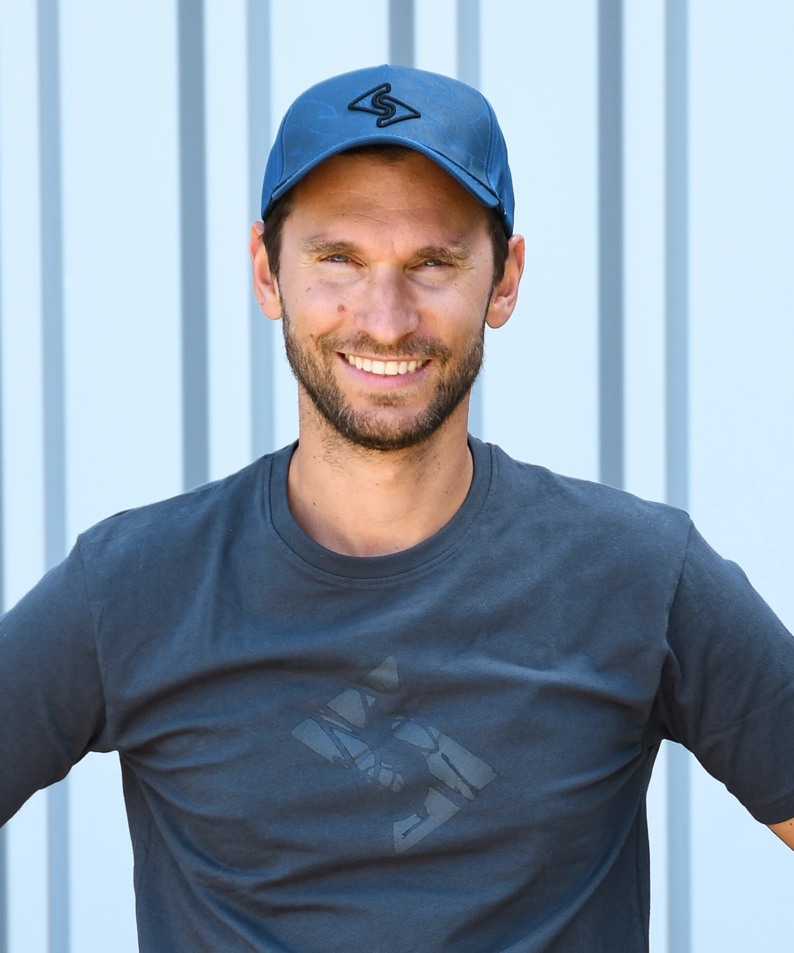 SCHEIBLER Expansible Baseball Cap
