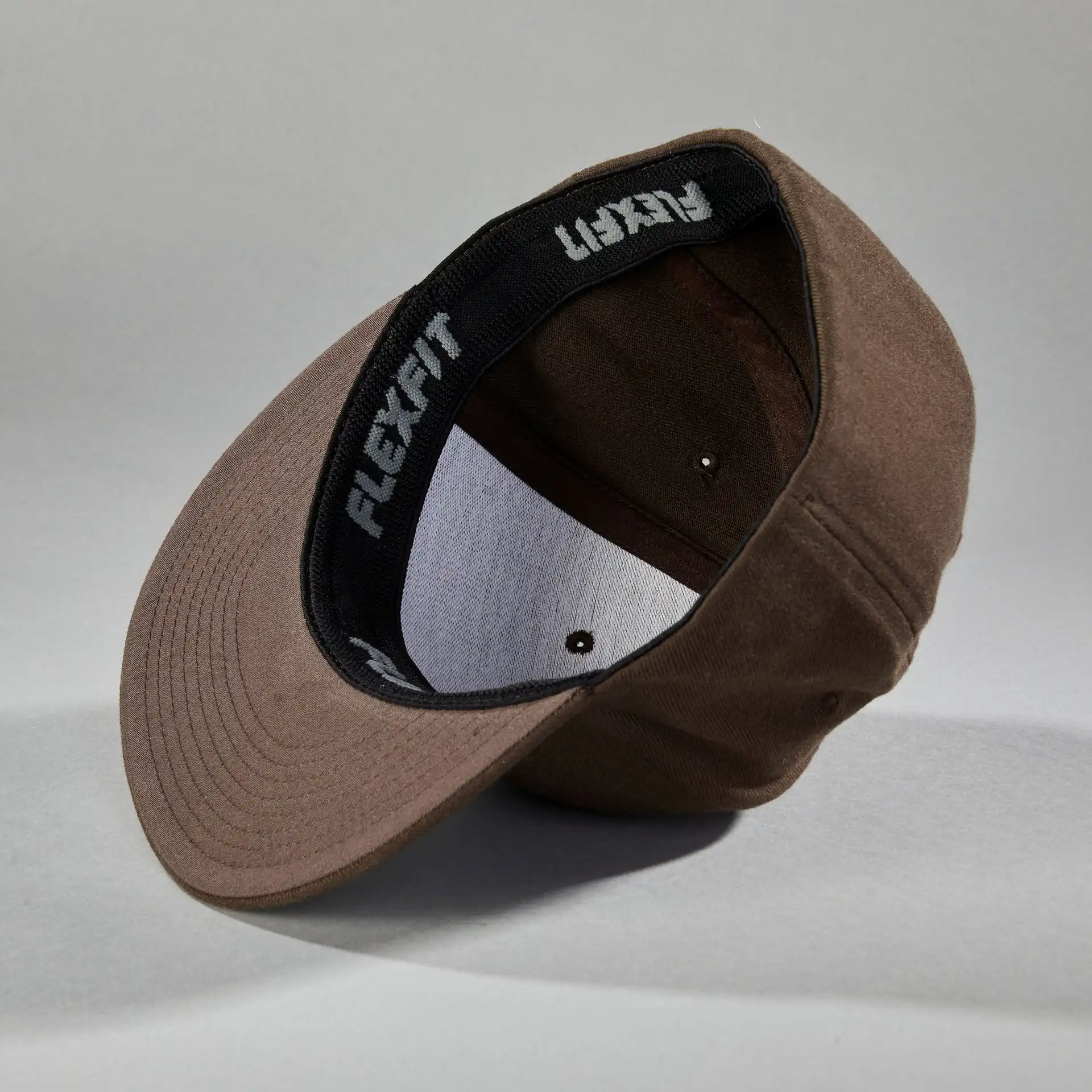 daiber 6-Panel Flexfit® Flat Peak Cap