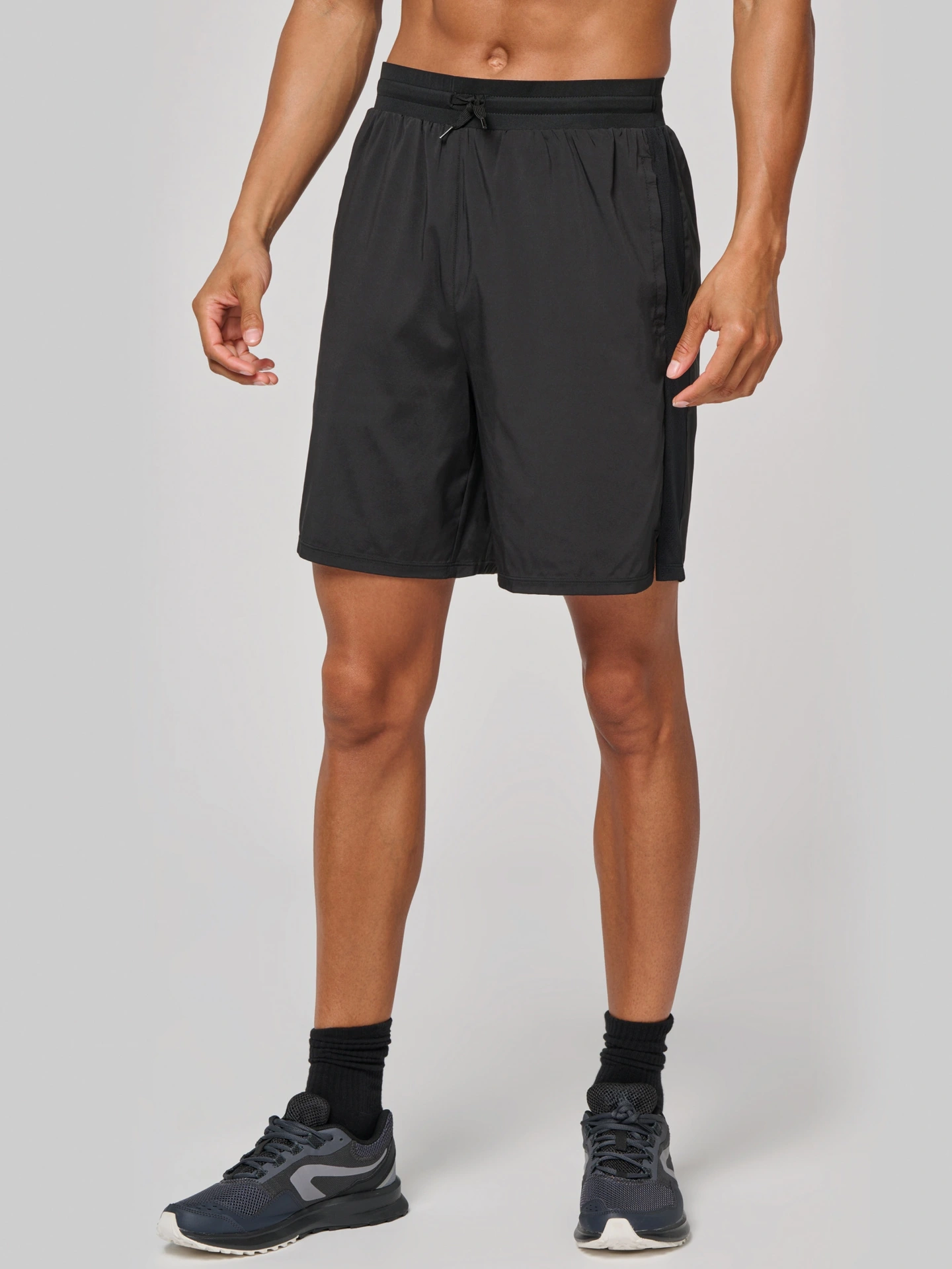 kariban-PA1032-herren-sport-shorts-model-0 Kariban Herren Sport Shorts