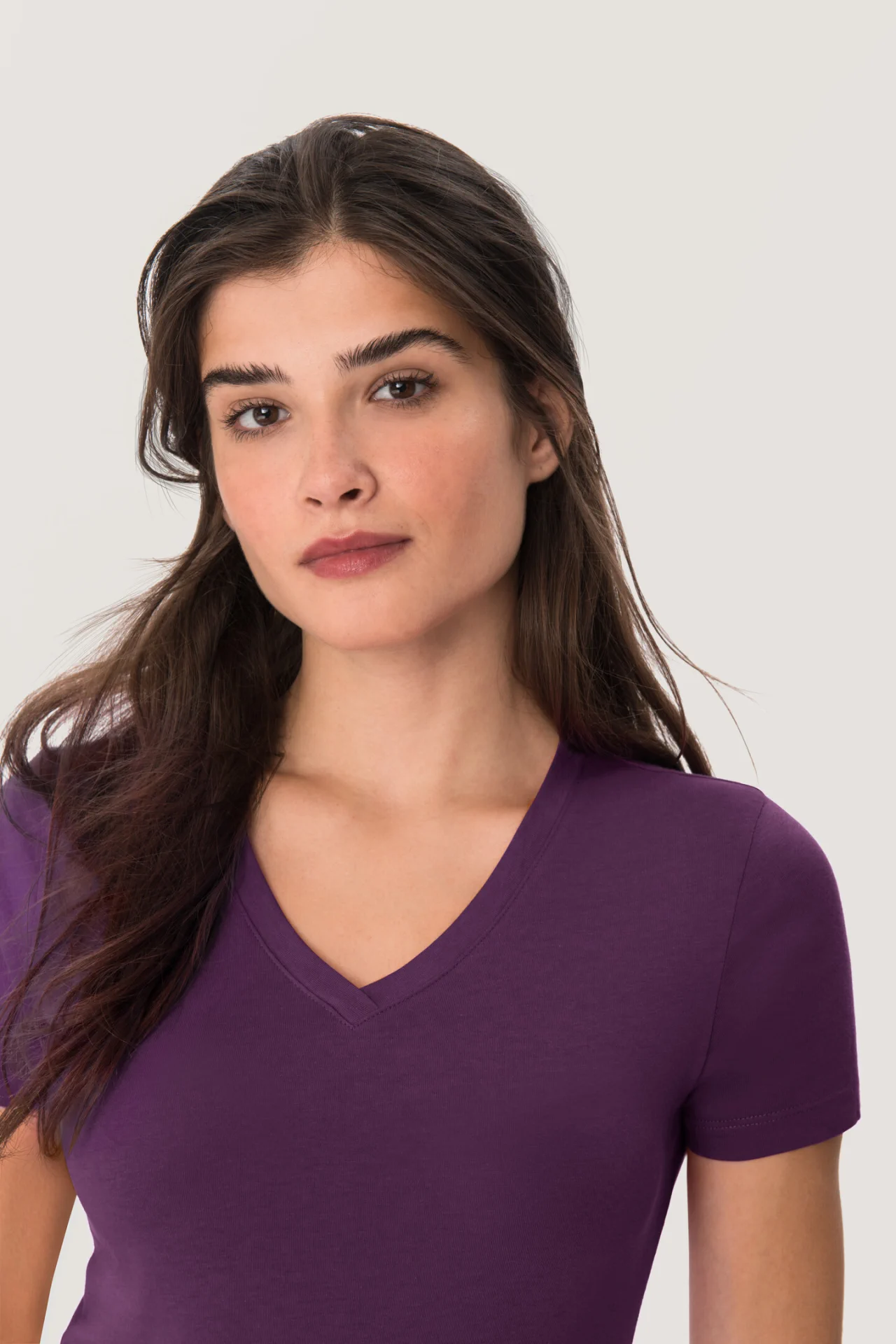 HAKRO Women-V-Shirt 126 Classic