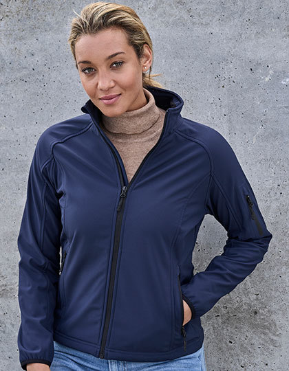 TEE JAYS Womens Lightweight Performance Softshell