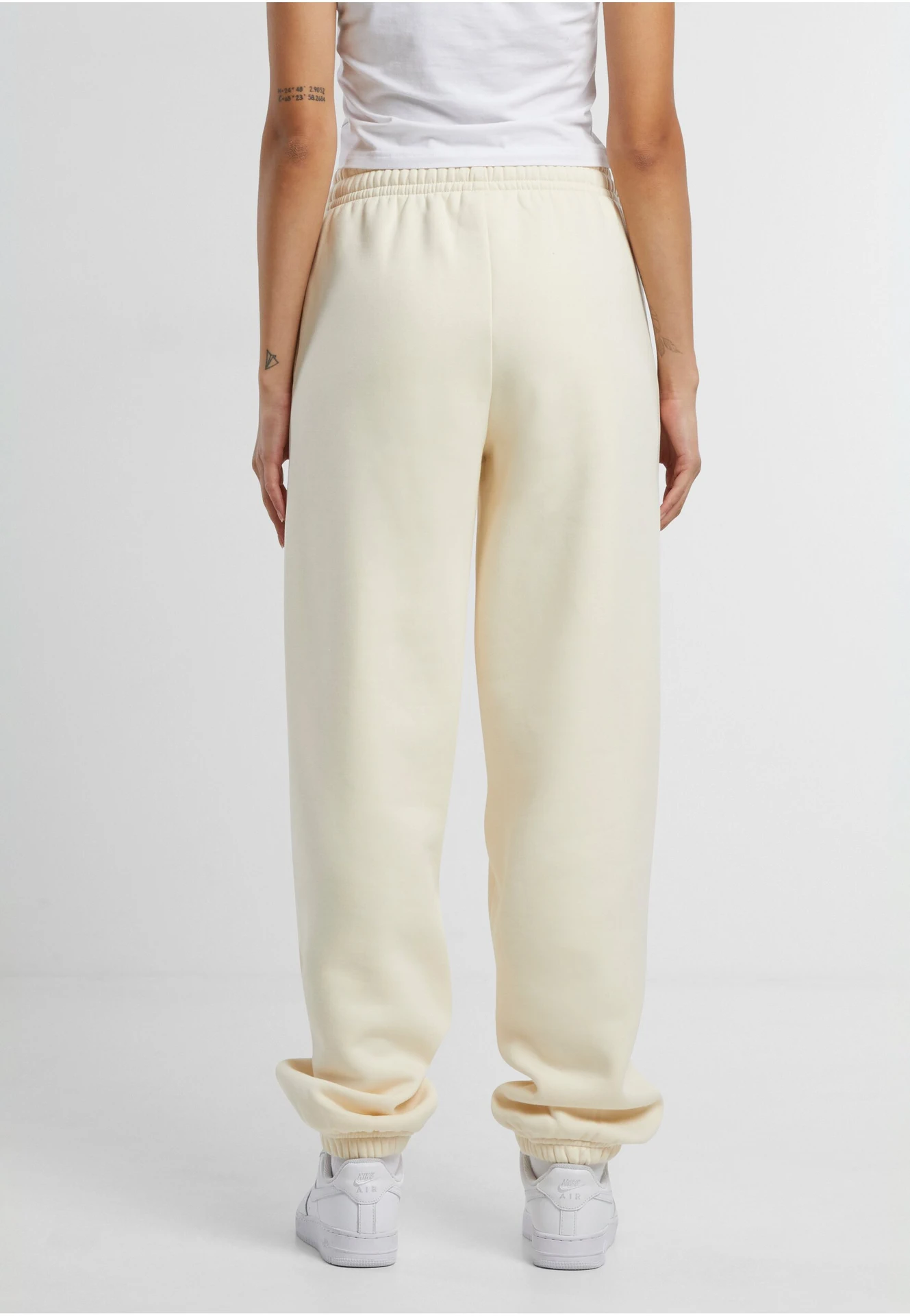 Build Your Brand Ladies Fluffy Sweatpants