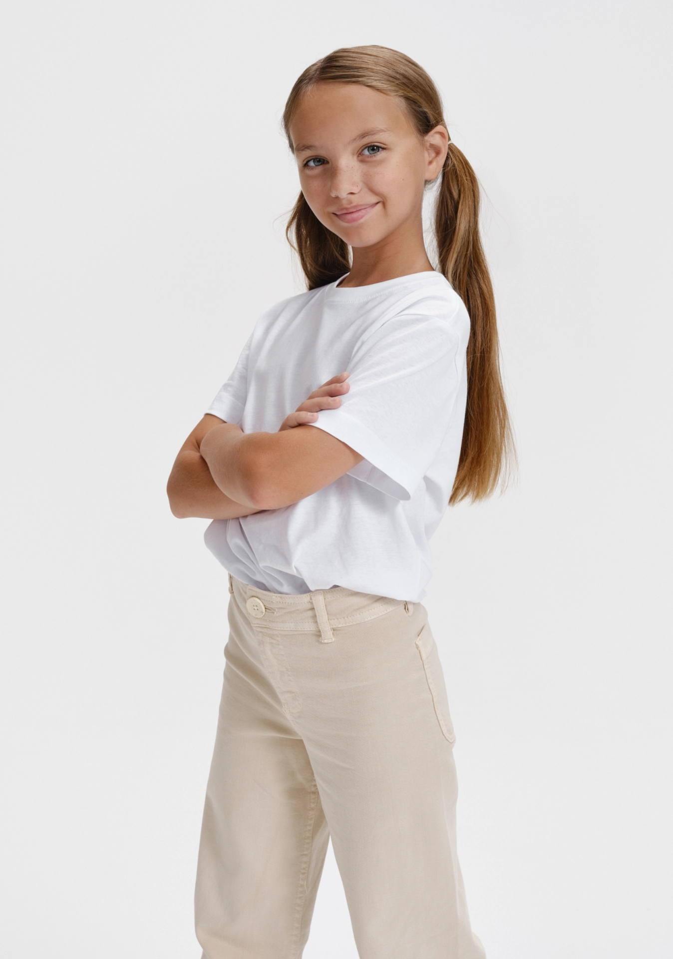 malfini-138-basic-t-shirt-kinder-weiss-model-1 MALFINI T-Shirt Kinder Basic 138