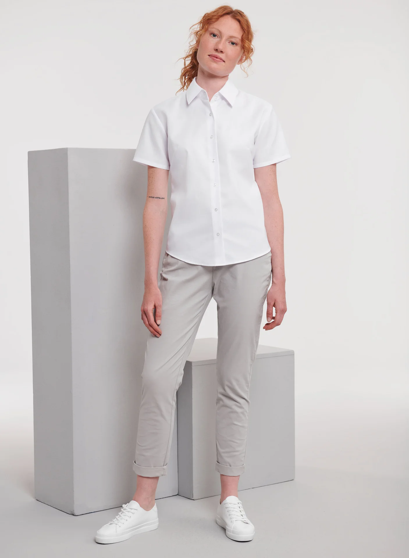 Russell Ladies Short Sleeve Easy Care Oxford Shirt