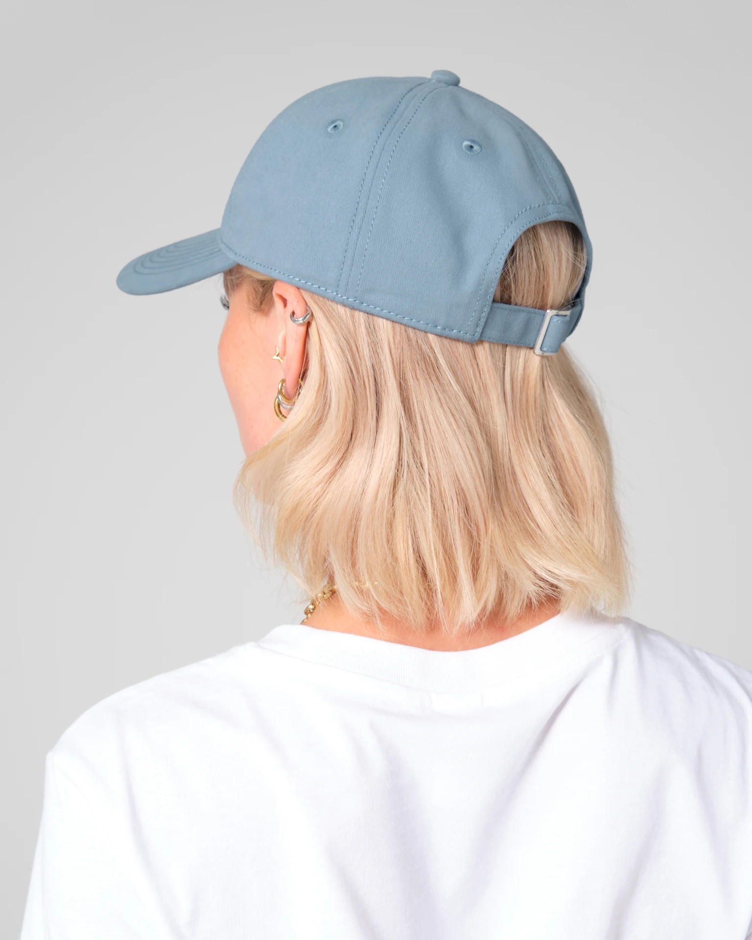beechfield-B66-leisure-cap-model-1 Beechfield Leisure Cap