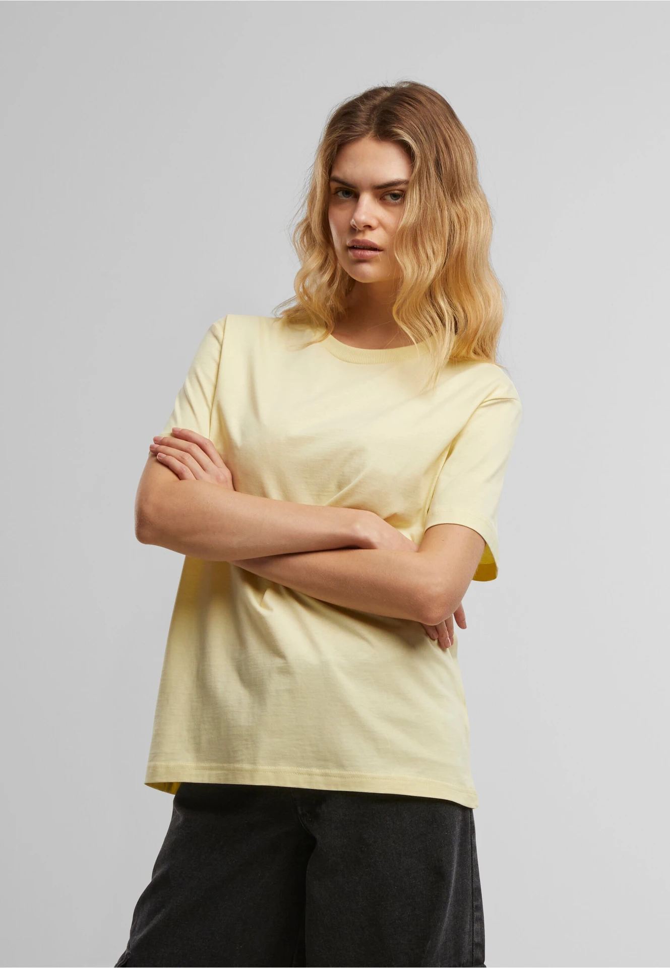 Build Your Brand Ladies Everyday Tee