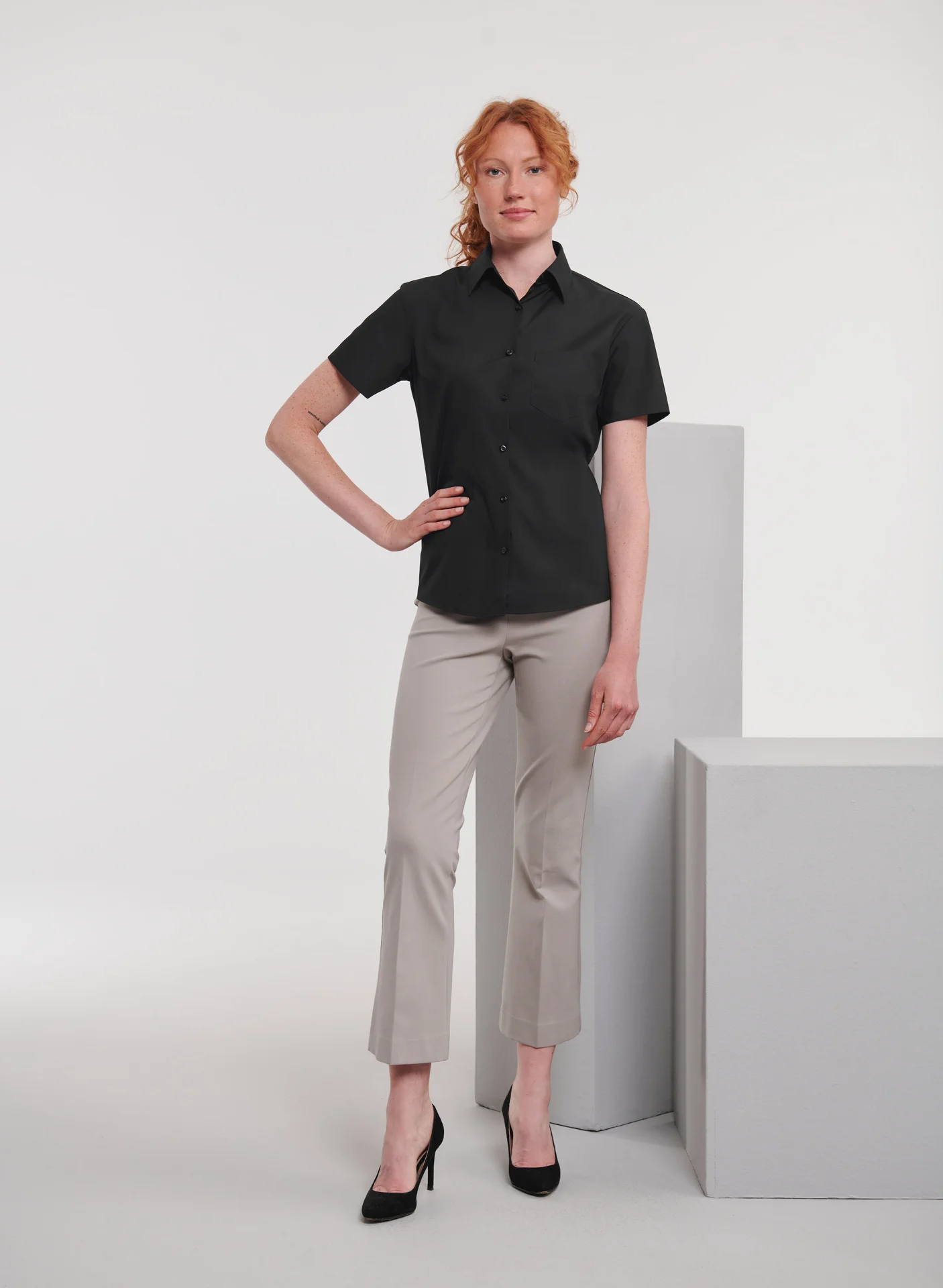 Russell Ladies Short Sleeve Polycotton Easy Care Poplin Shirt