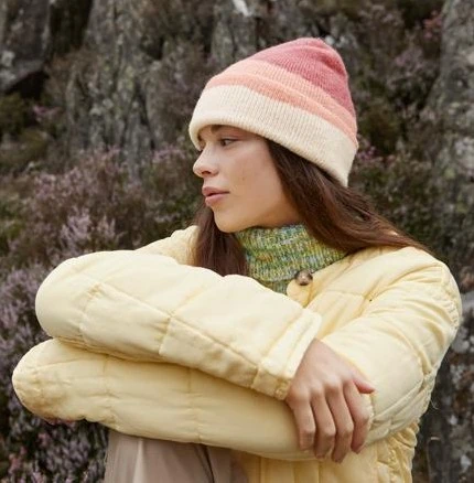 beechfield-b532-soft-wave-rosepink-peach-vanilla-model-0 Beechfield Soft Wave Beanie