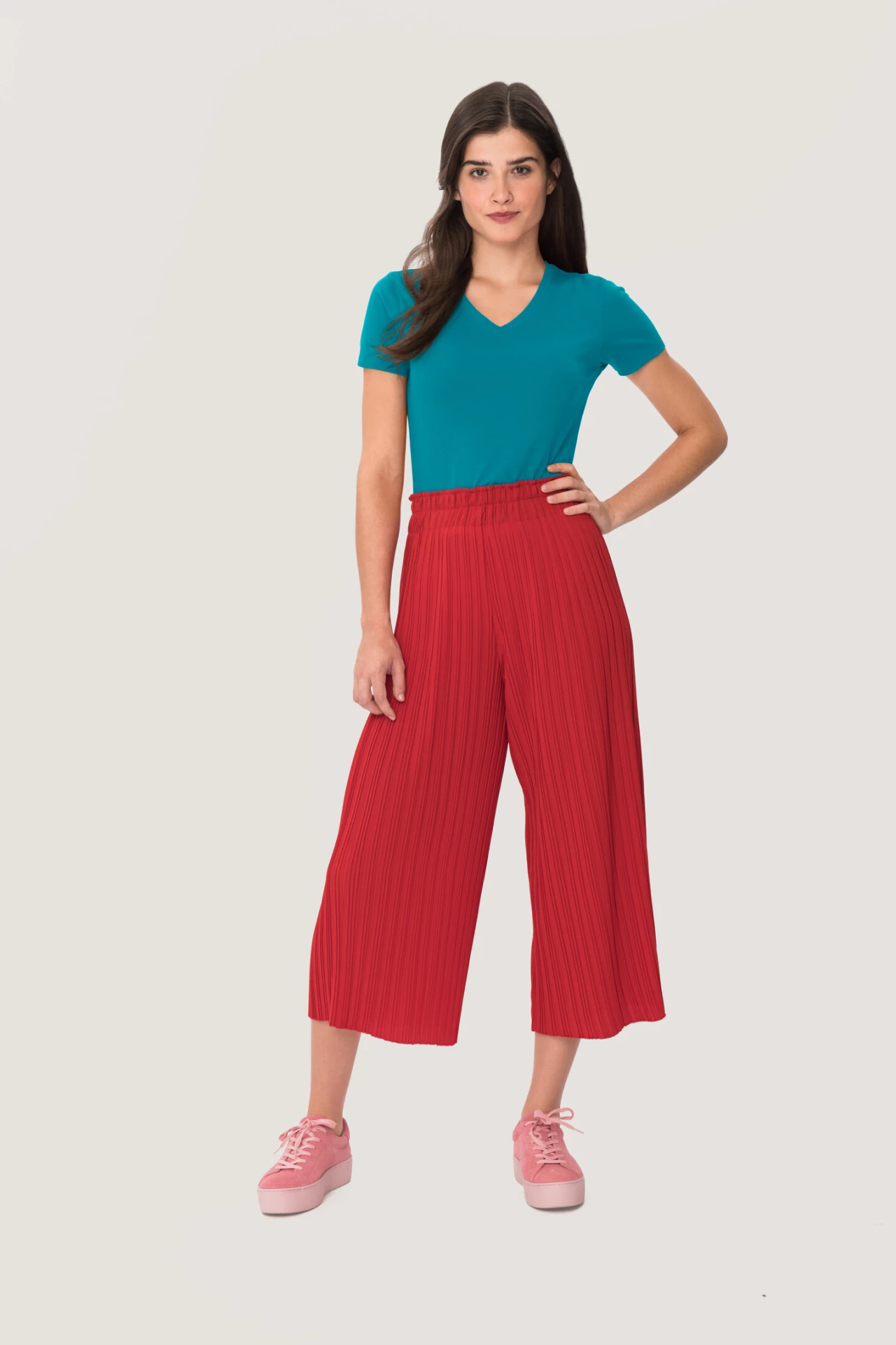 HAKRO Women-V-Shirt 126 Classic