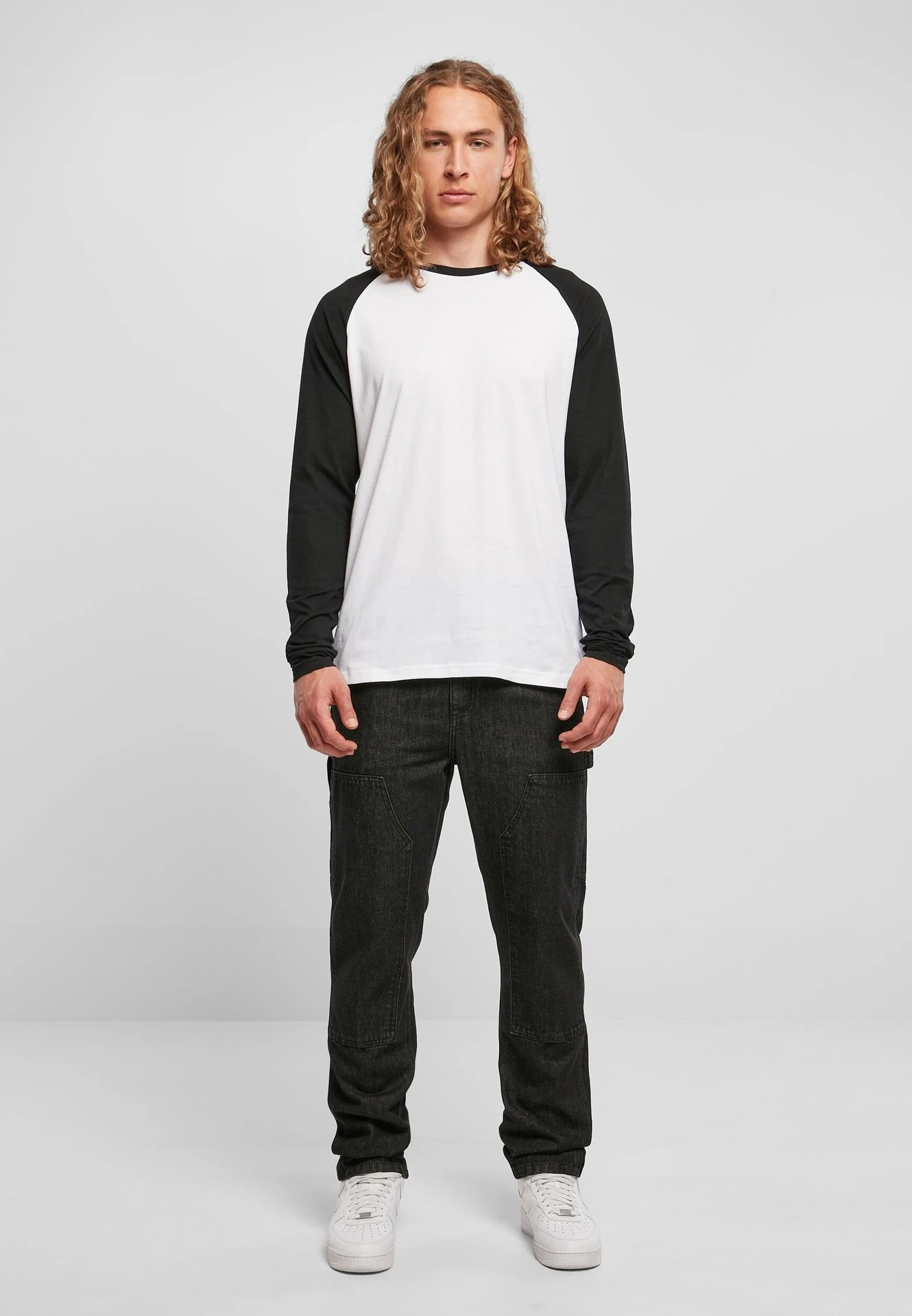 Build Your Brand Contrast Raglan Longsleeve T-Shirt