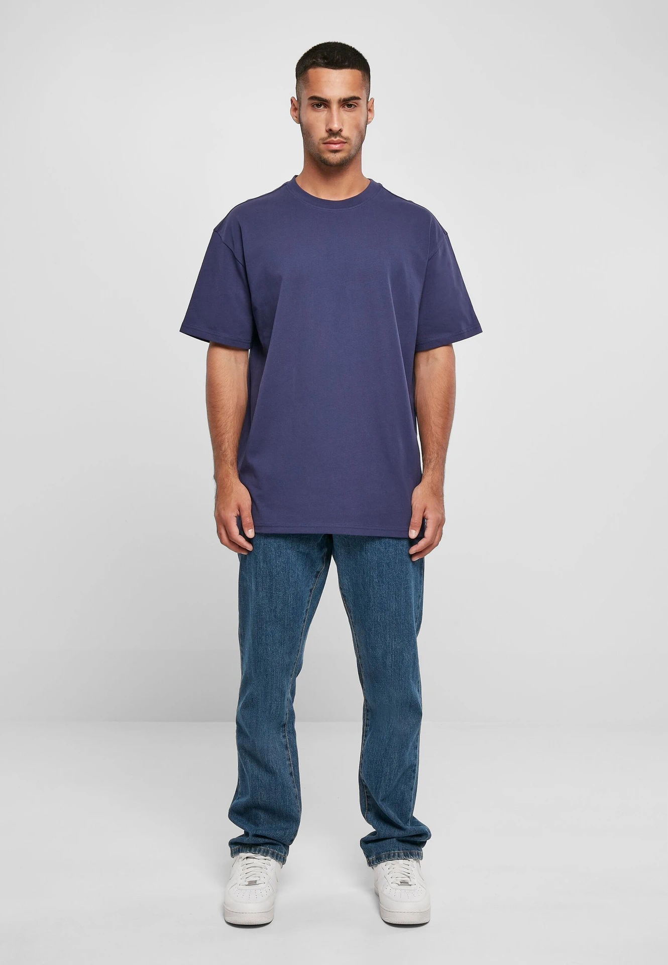 BYB-BY102-heavy-oversize-t-shirt-lightnavy-model-3 Build Your Brand Heavy Oversize Tee