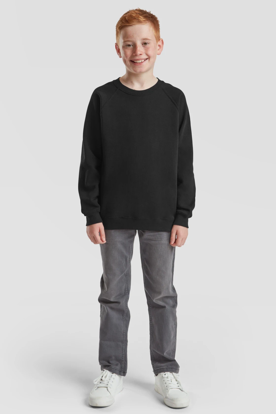fruit-of-the-loom-62-039-0-kids-classic-raglan-sweatshirt-black-model-3 F.O.L. Classic Raglan Sweat Kids