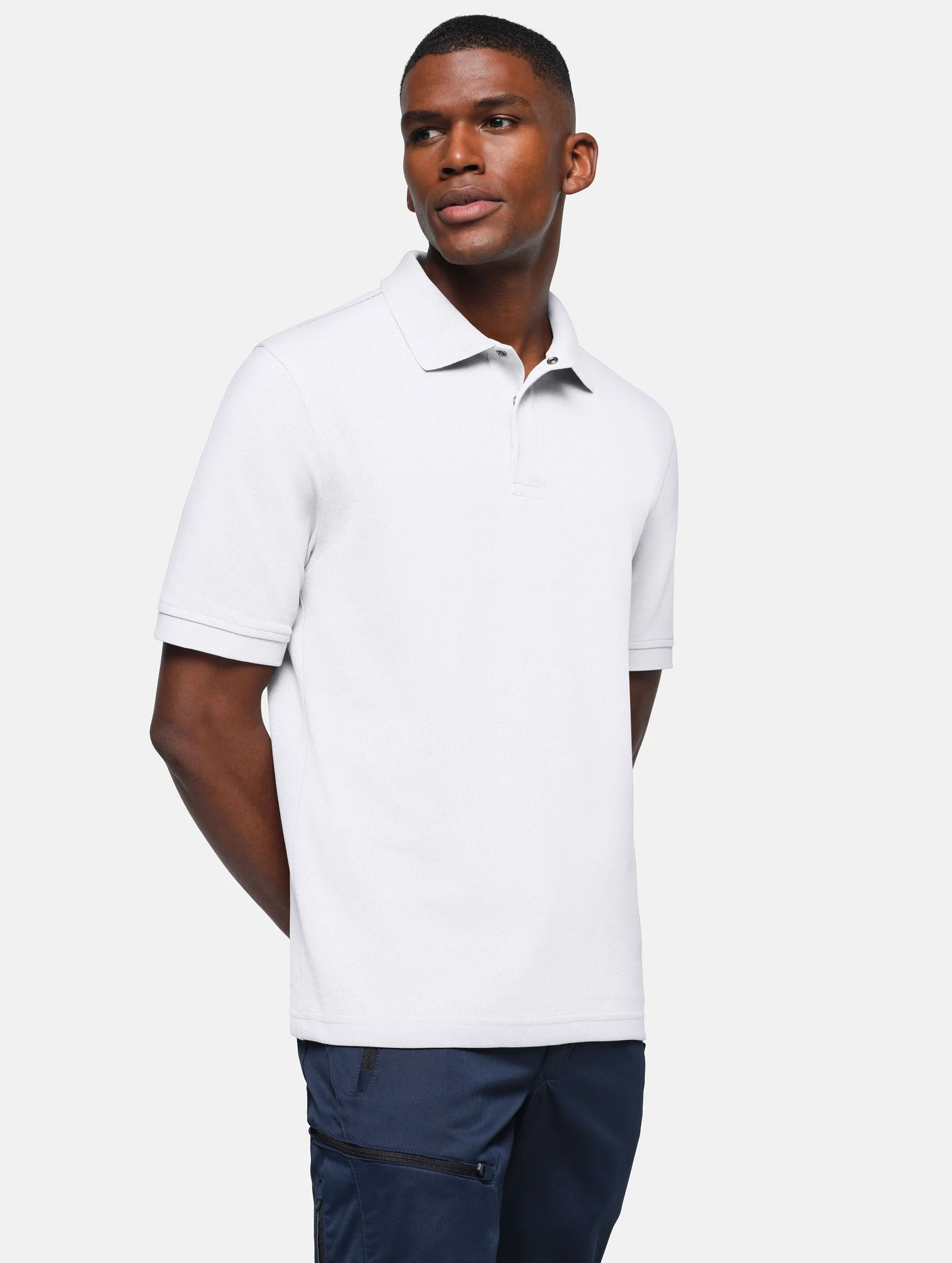 hakro-819-poloshirt-mikralinar-haccp-weiss-model-0 HAKRO Poloshirt 819 HACCP Mikralinar®