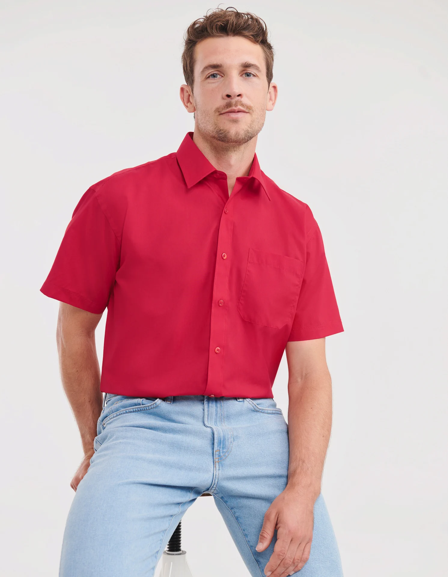 Russell Men's Short Sleeve Polycotton Easy Care Poplin Shirt