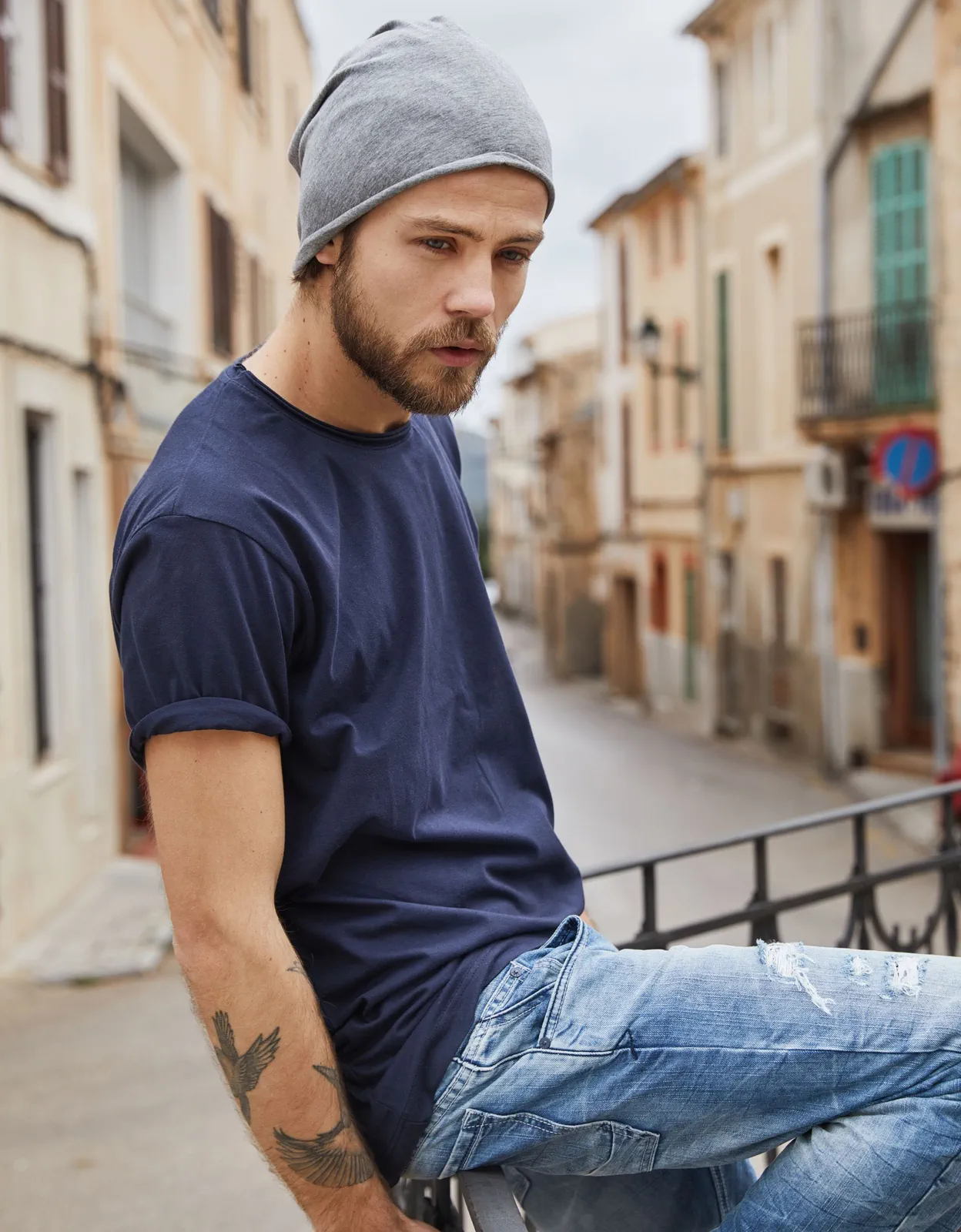 James & Nicholson Men's T