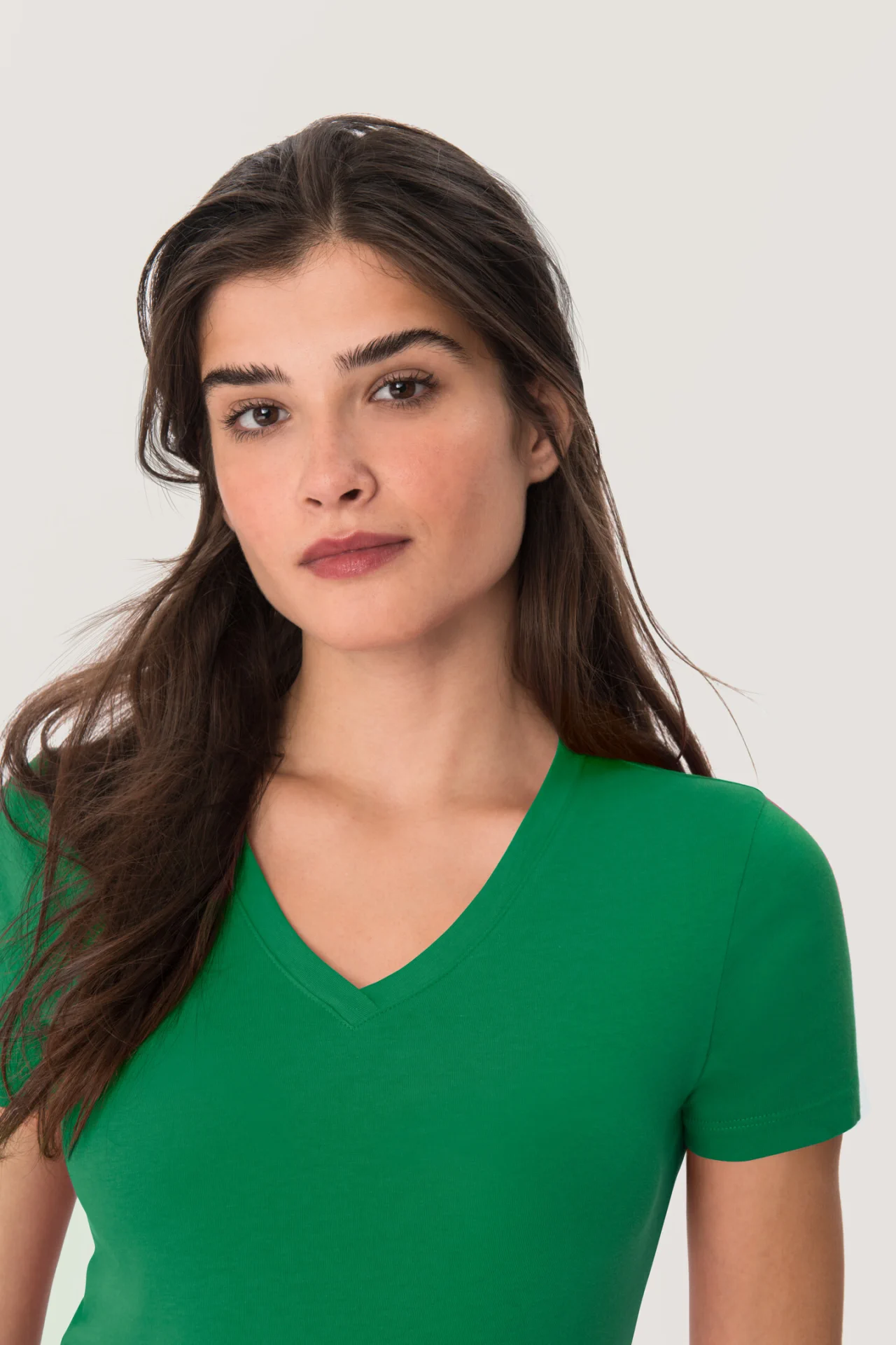 HAKRO Women-V-Shirt 126 Classic