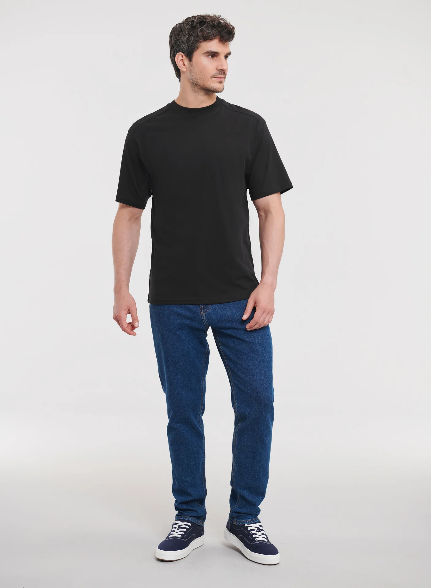 russell-r010m-adults-heavy-duty-t-shirt-black-model-2 Russell Heavy Duty Workwear T-Shirt